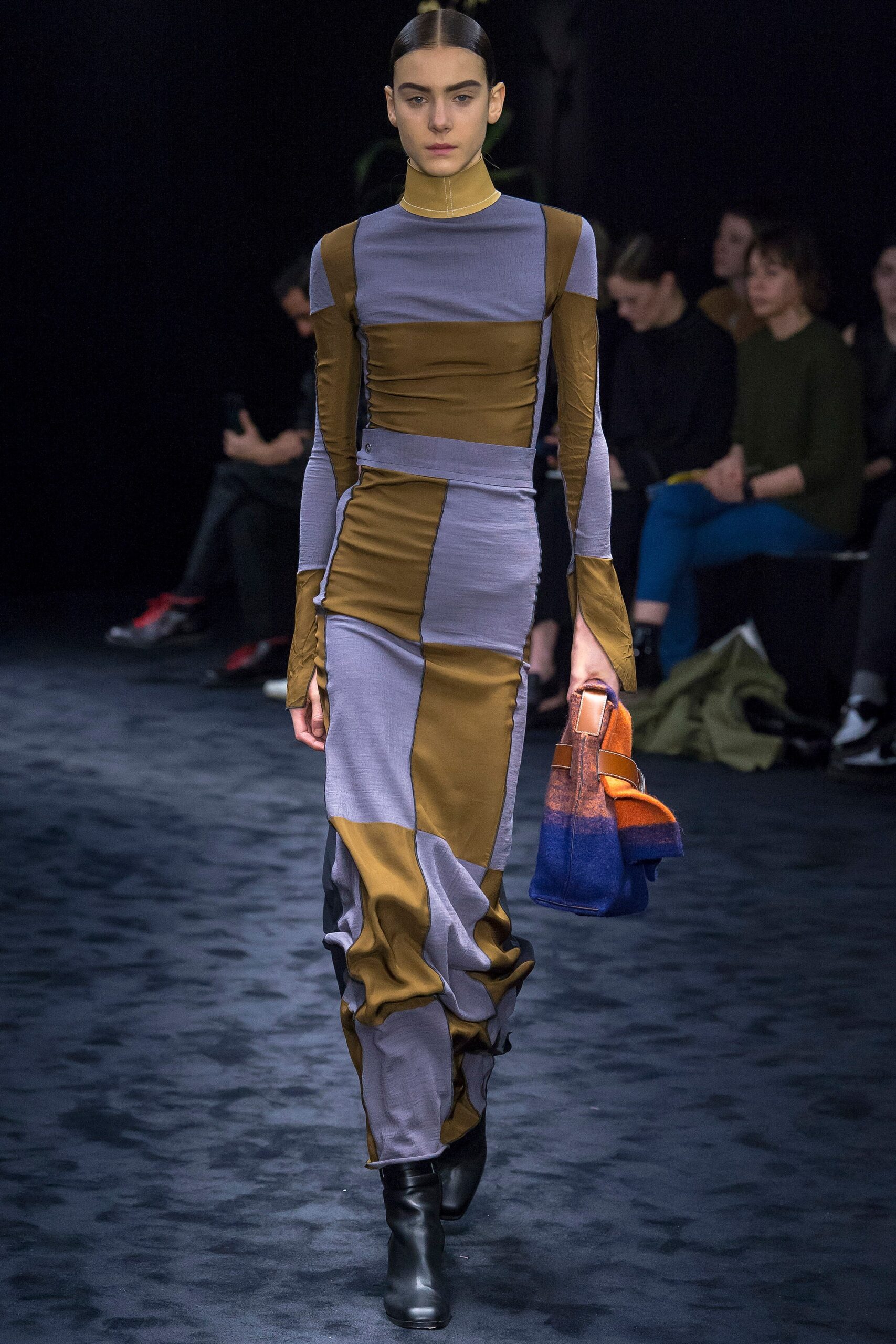 Loewe F/W 17 Look 36