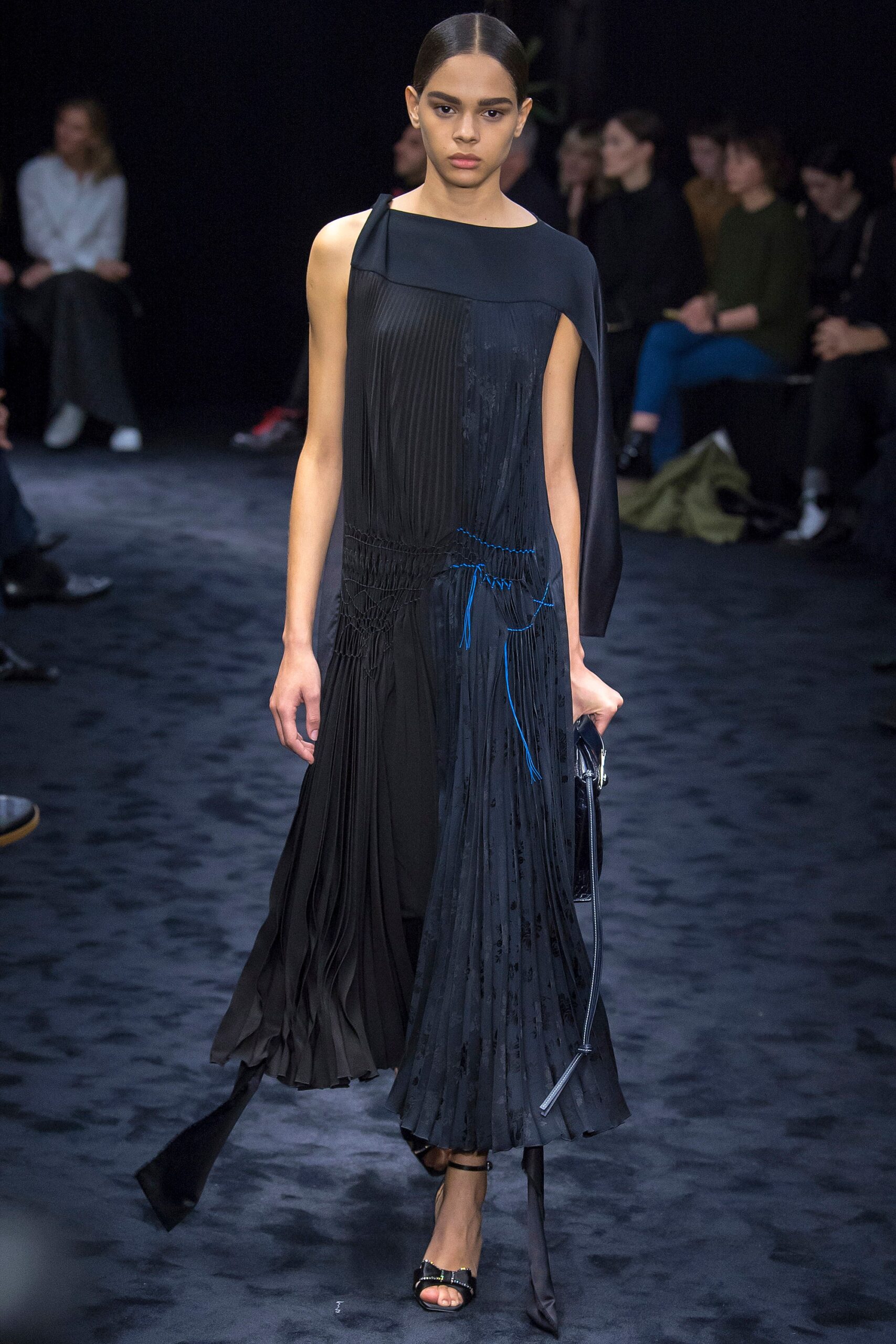 Loewe F/W 17 Look 46