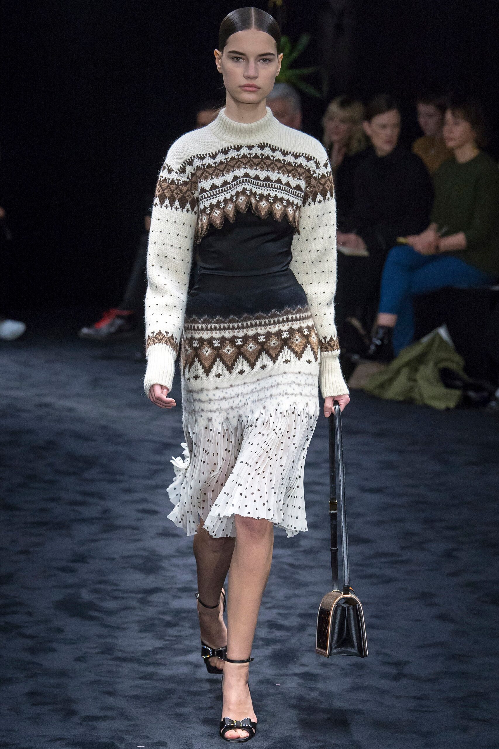 Loewe F/W 17 Look 50