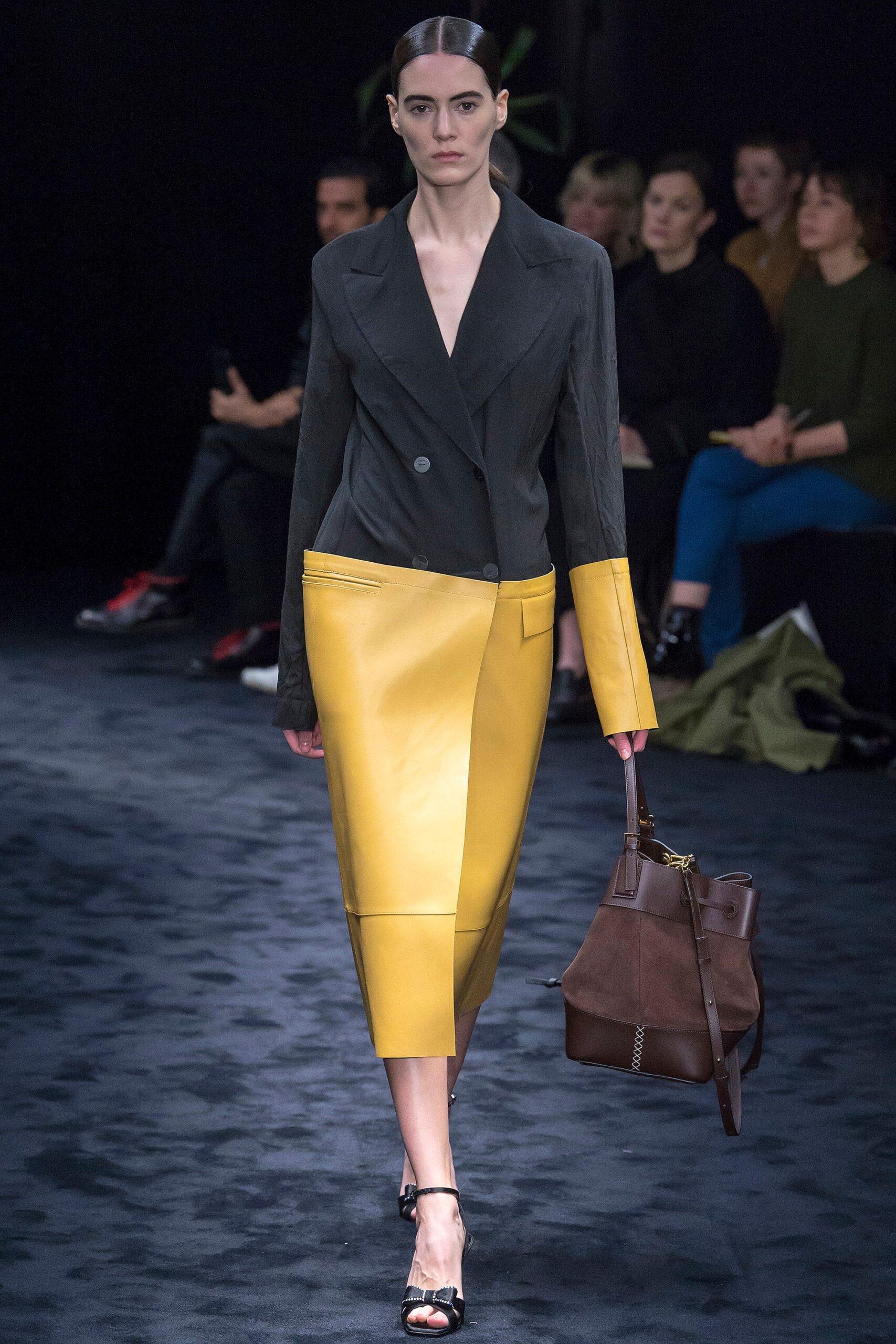 Loewe F/W 17 Look 51