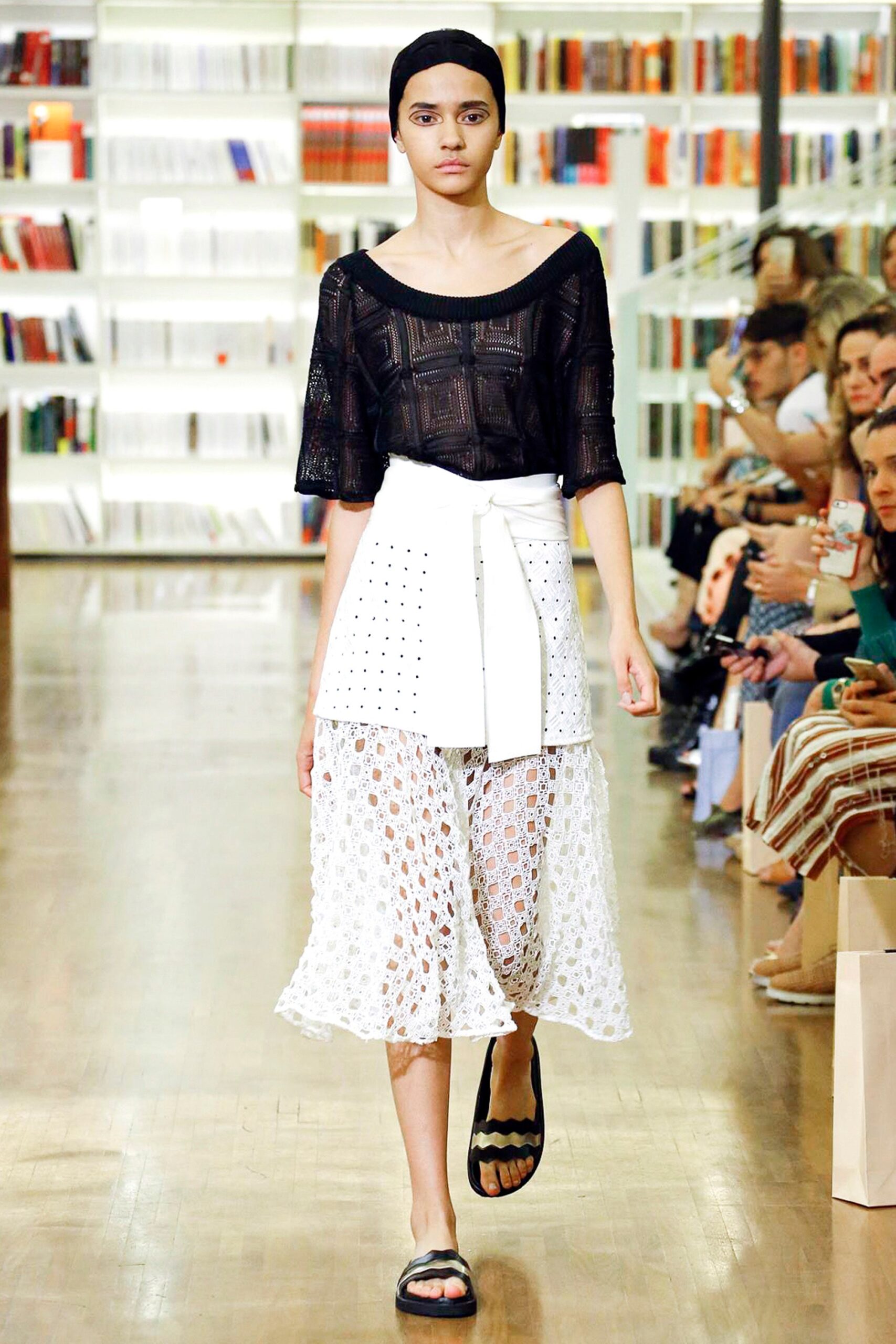 Lolitta Resort 17 Look 13