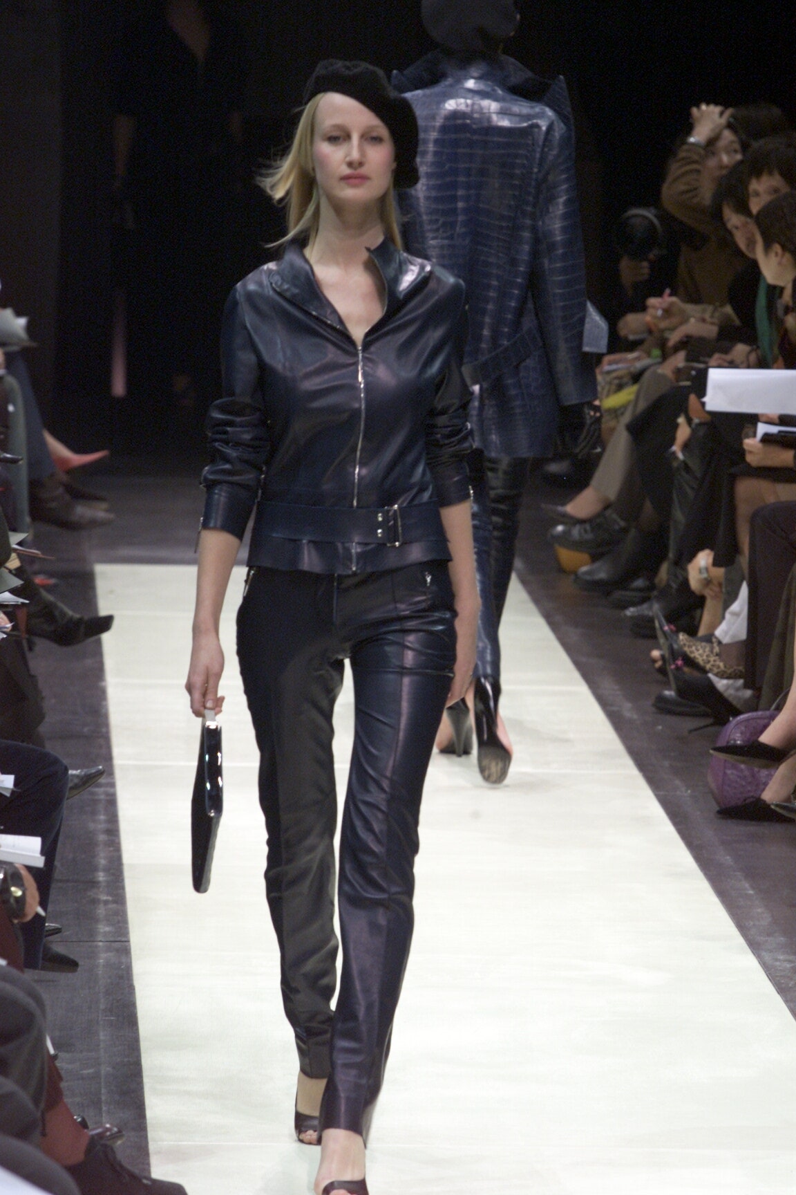 Louis Vuitton F/W 00 Look 45