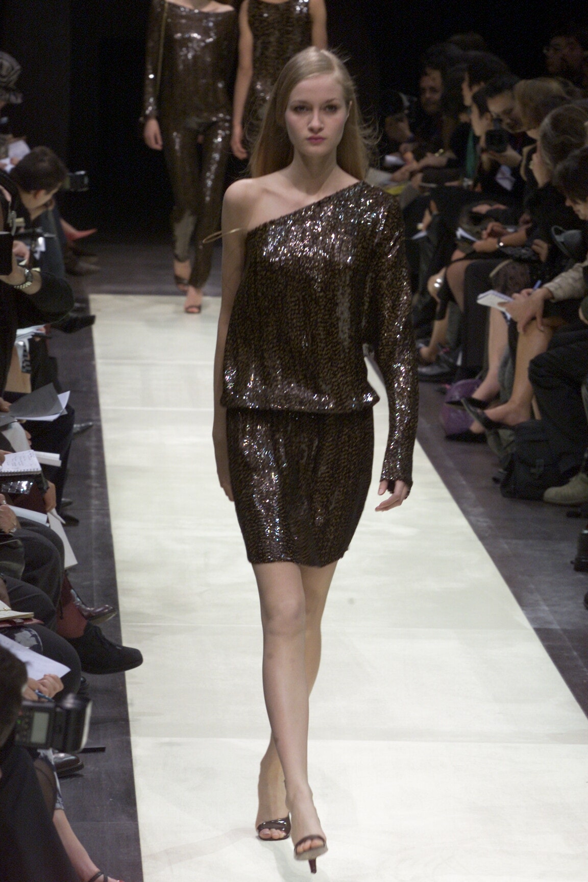 Louis Vuitton F/W 00 Look 59
