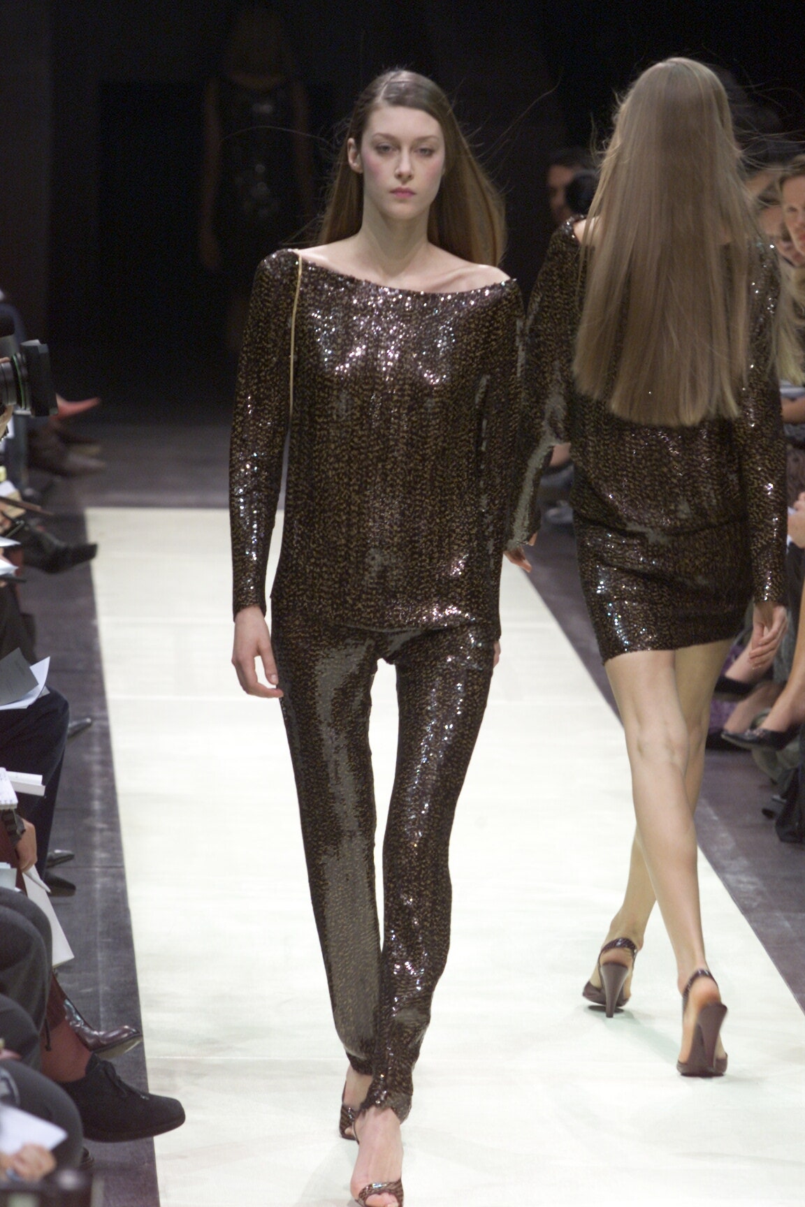 Louis Vuitton F/W 00 Look 60
