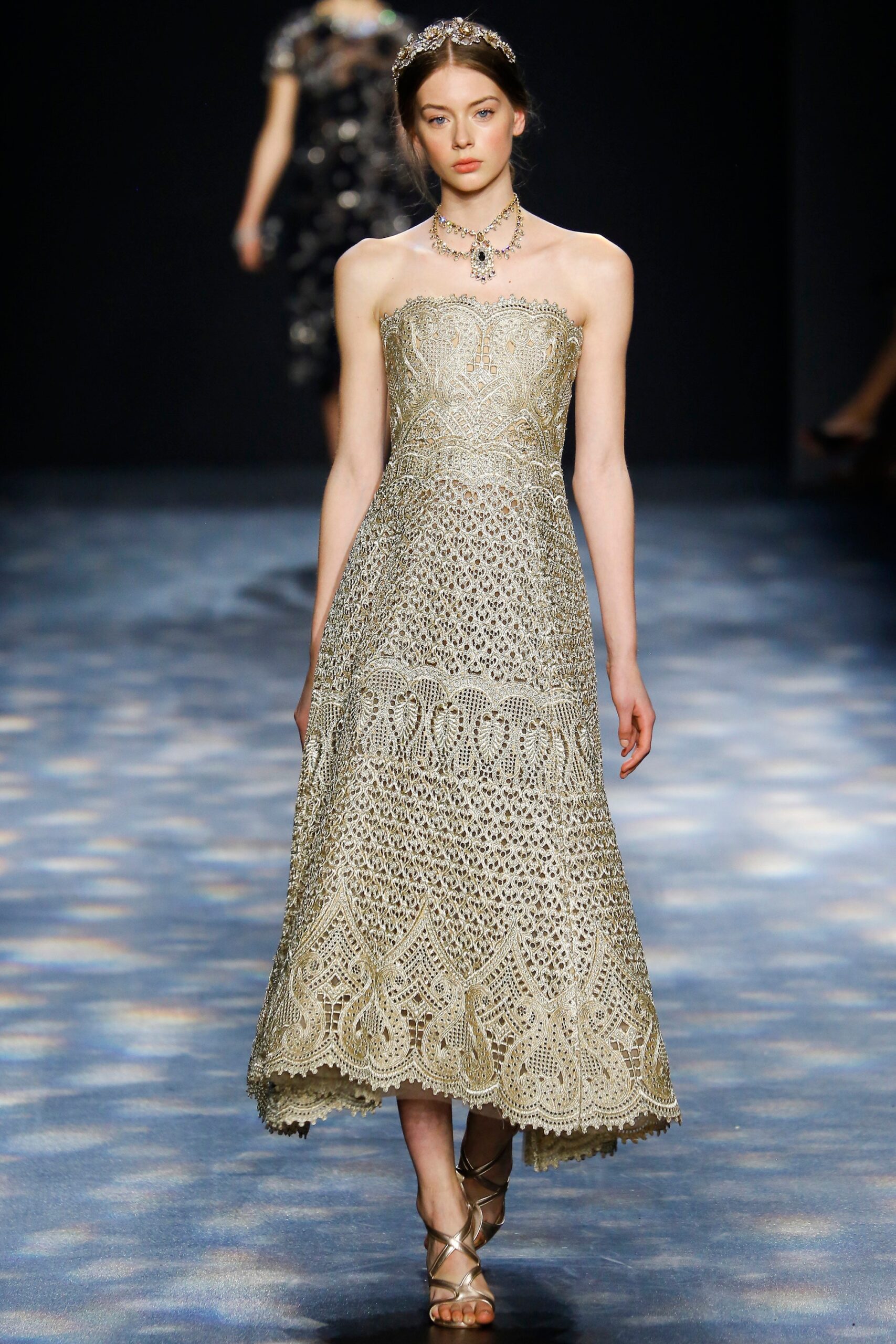 Marchesa F/W 16 Look 19