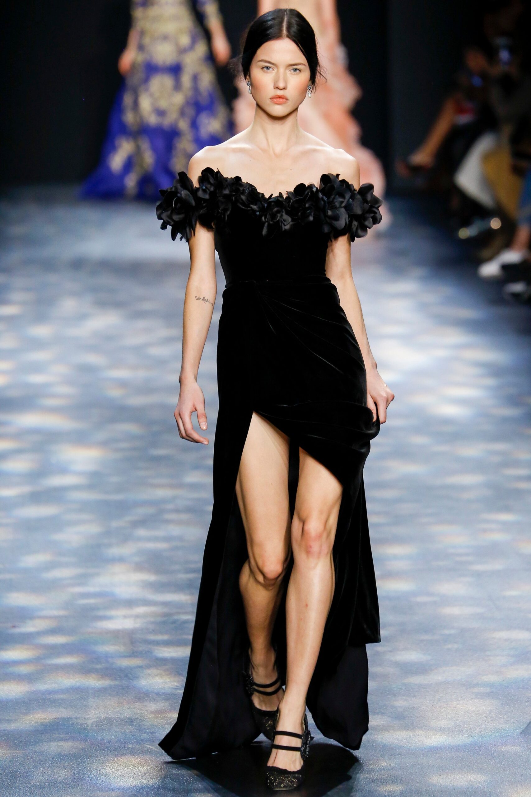 Marchesa F/W 16 Look 23