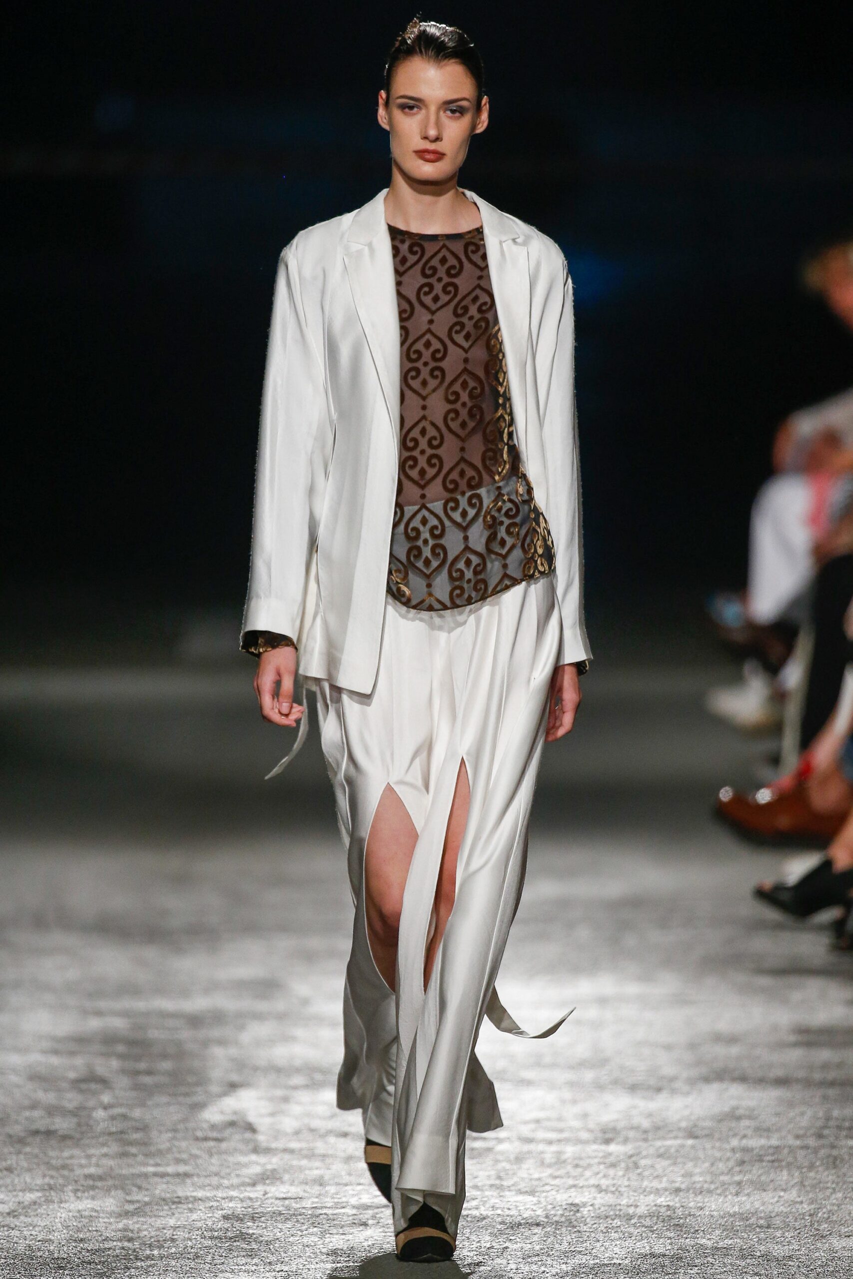 Litkovskaya Kiev S/S 17 Look 23