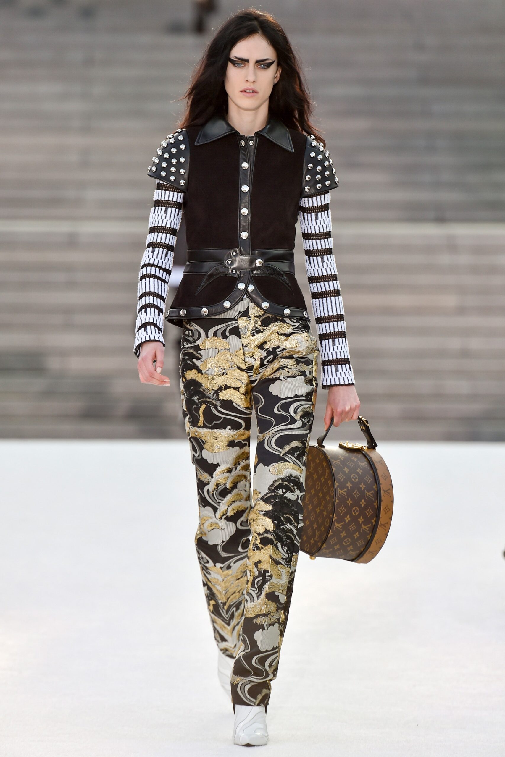 Louis Vuitton Resort 18 Look 11