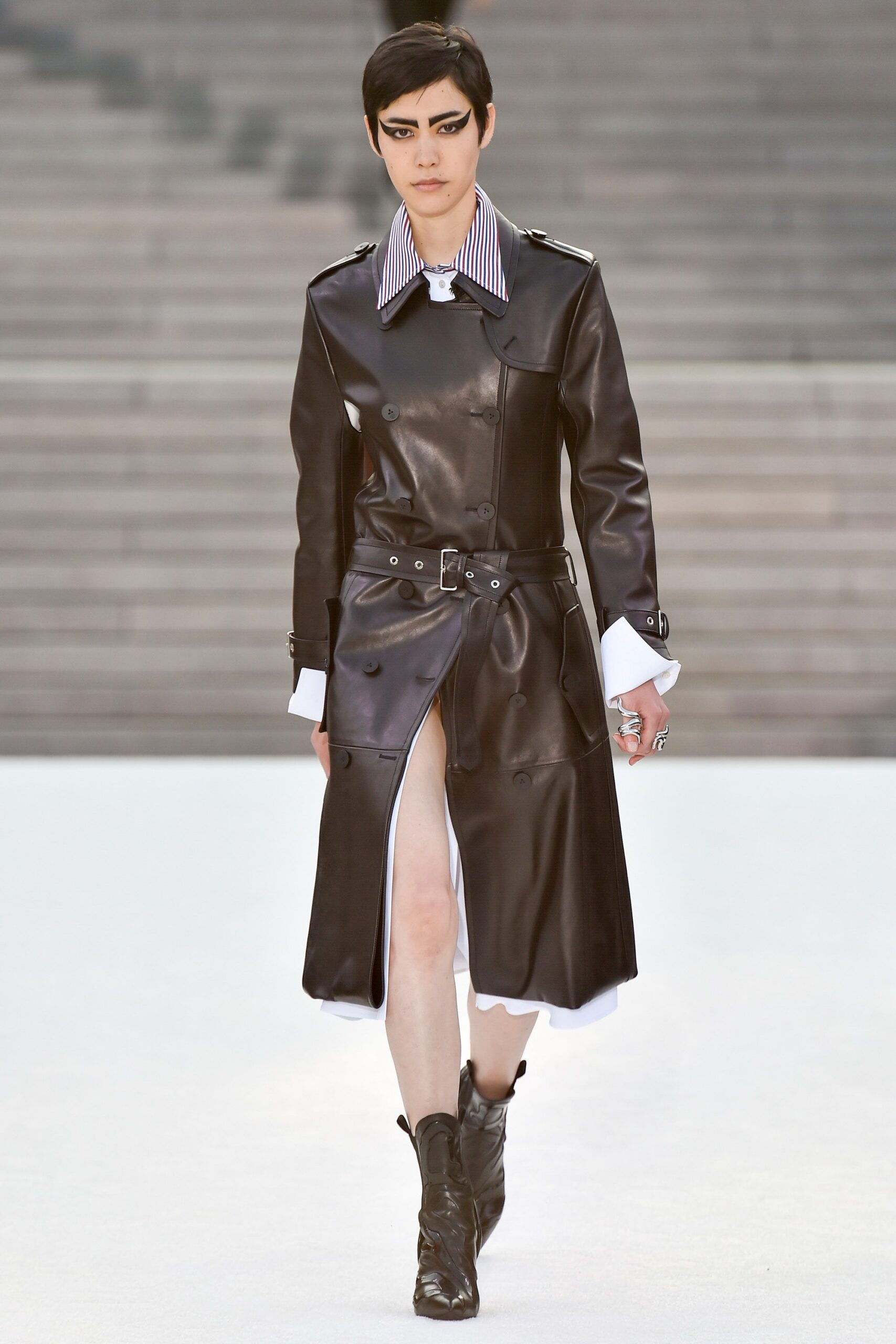 Louis Vuitton Resort 18 Look 15