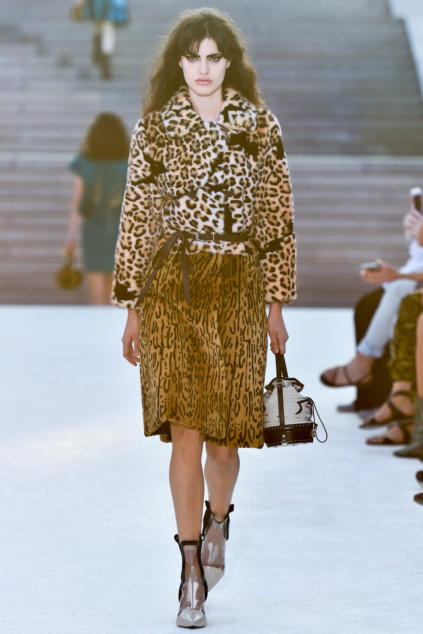 Louis Vuitton Resort 18 Look 21