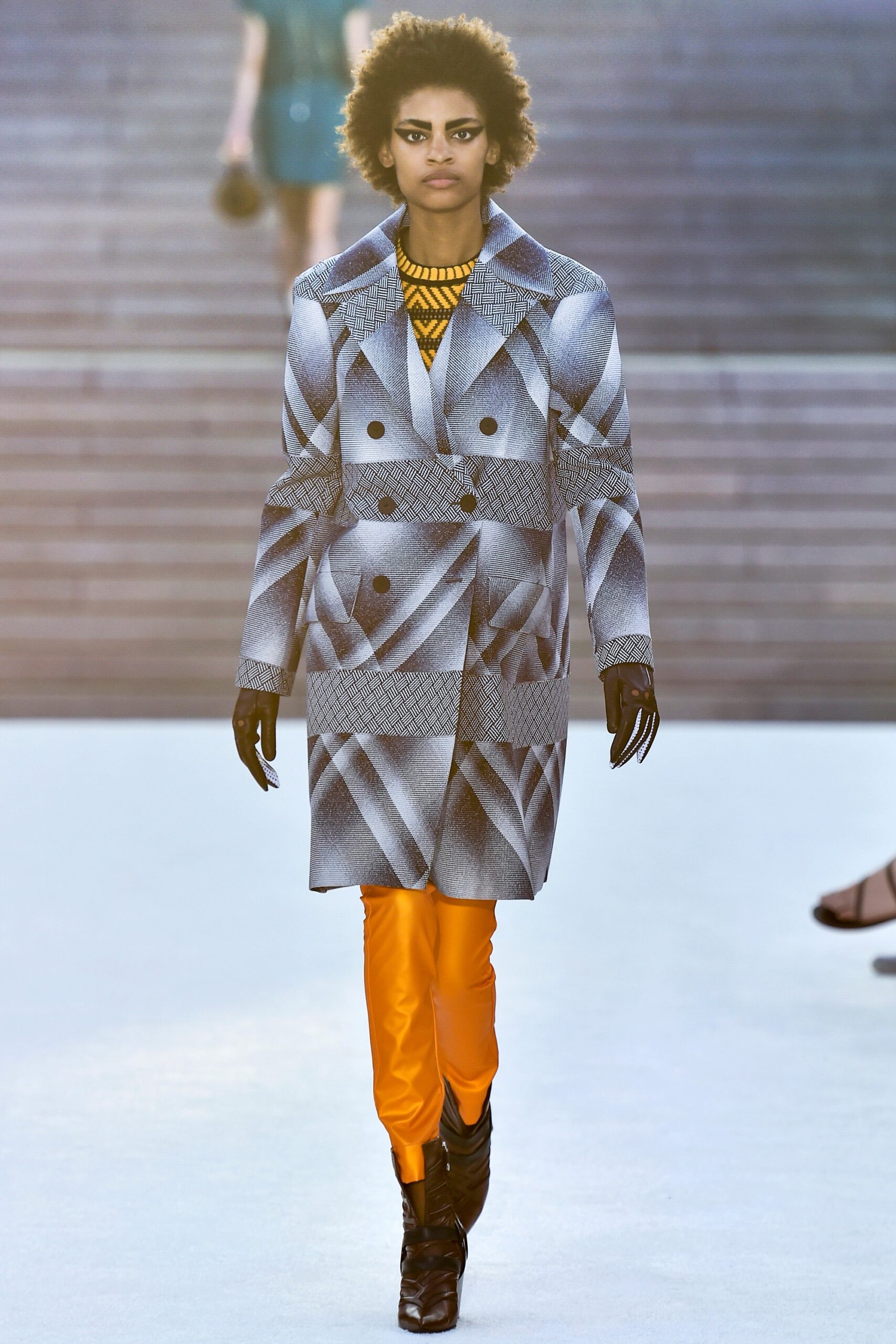 Louis Vuitton Resort 18 Look 22