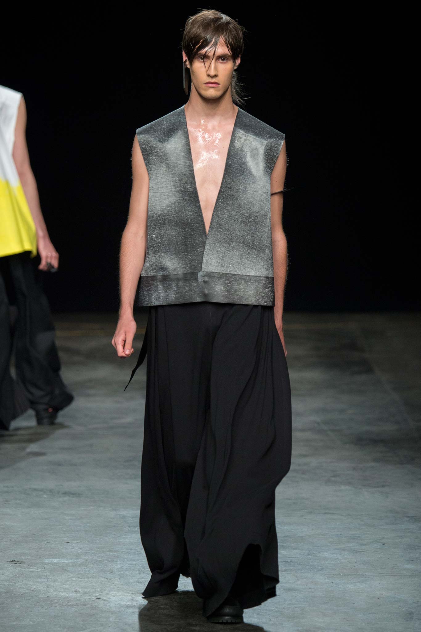 MAN S/S 16 Menswear Look 14