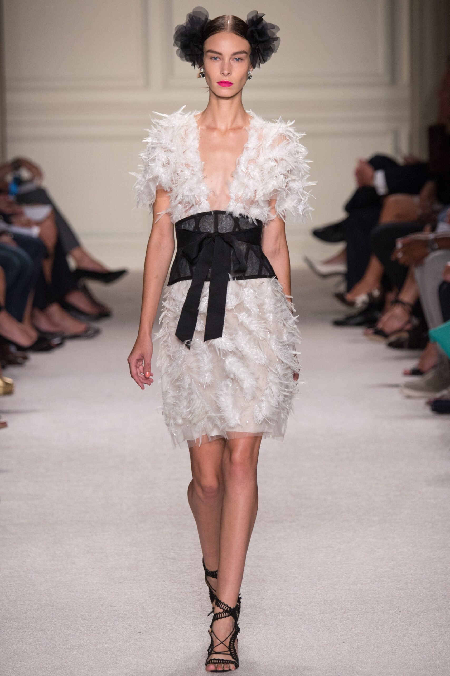Marchesa S/S 16 Look 6