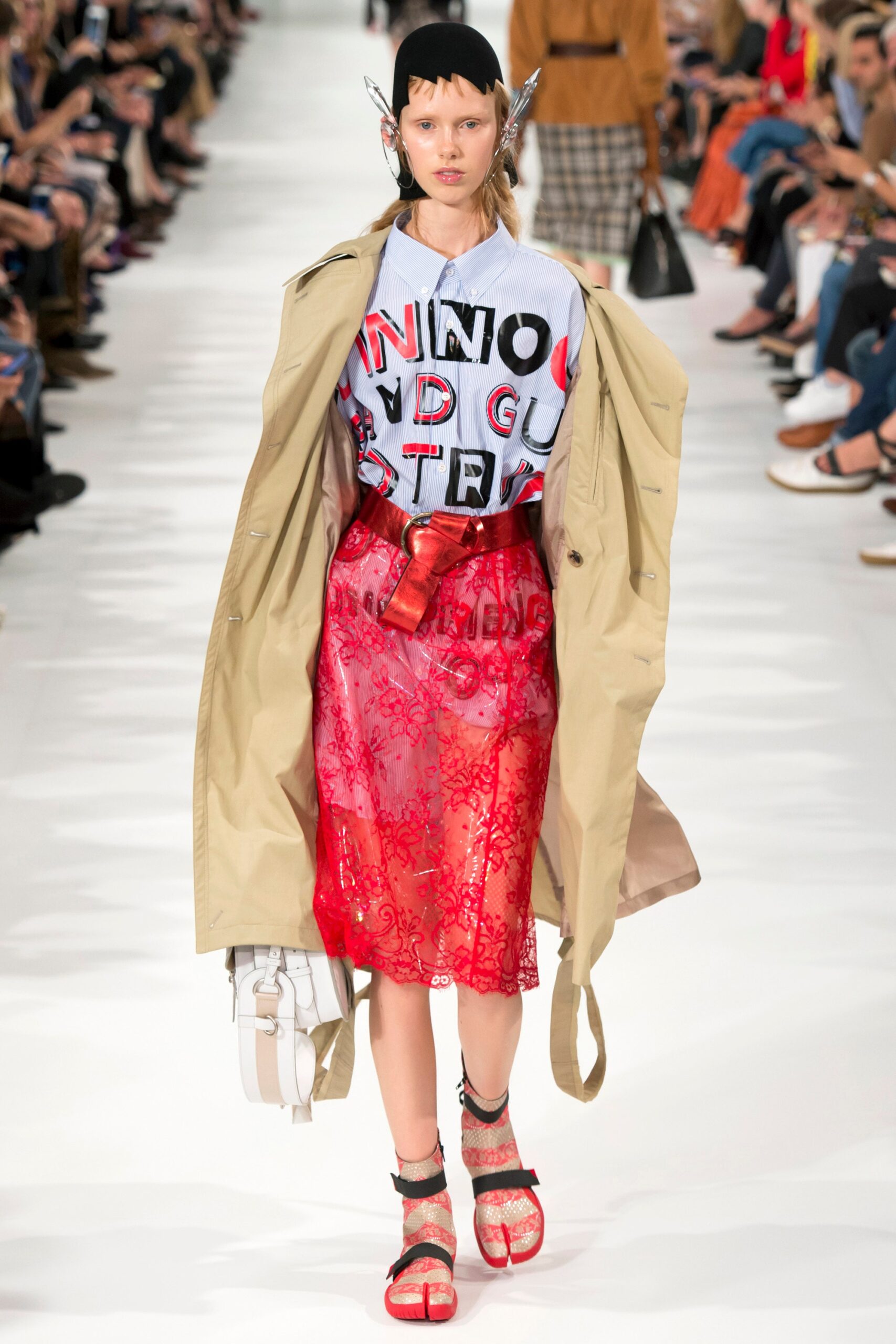 Maison Margiela S/S 17 Look 16