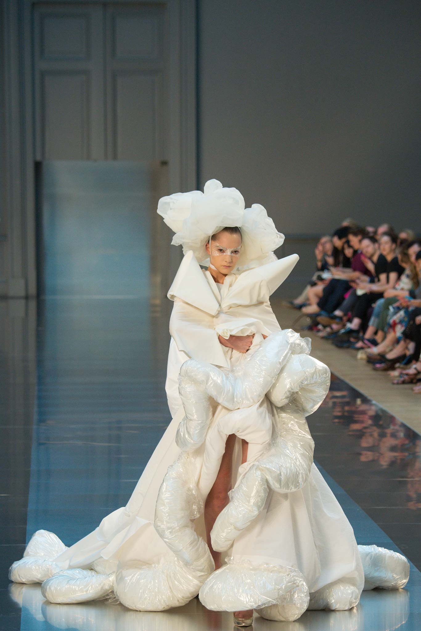 Maison Margiela F/W 15 Couture Look 18