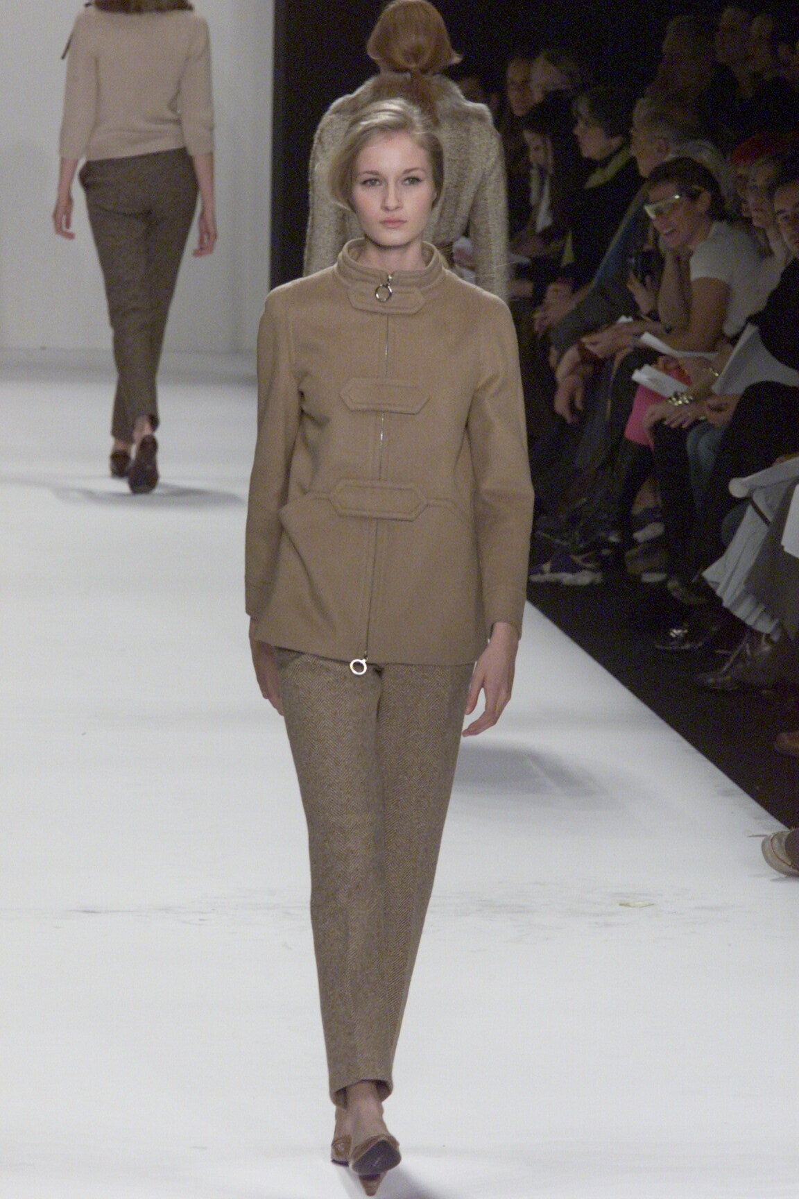 Marc Jacobs F/W 00 Look 13