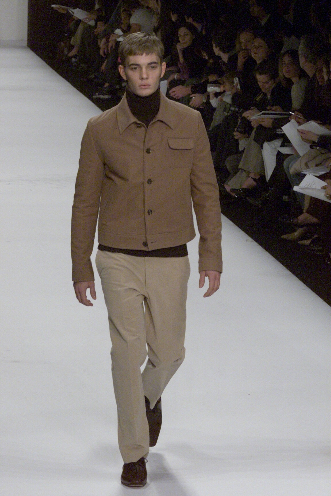 Marc Jacobs F/W 00 Look 16
