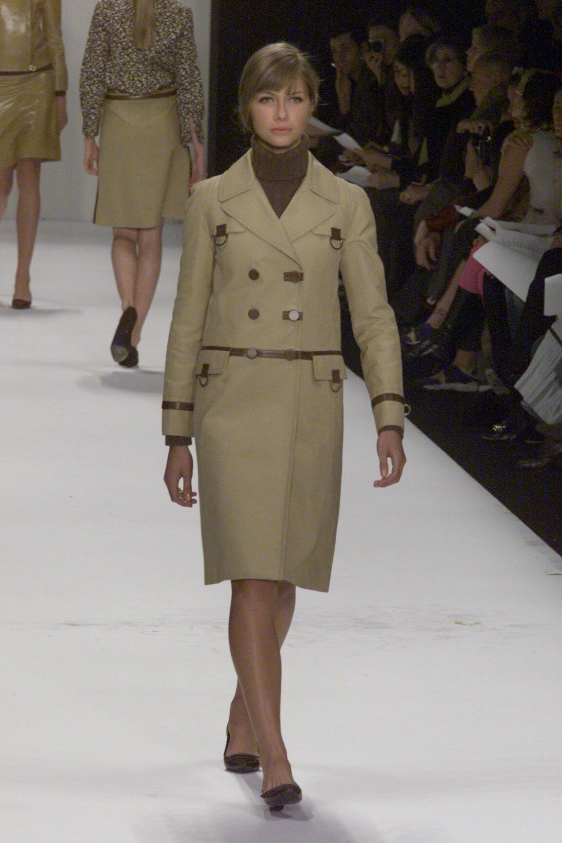 Marc Jacobs F/W 00 Look 35