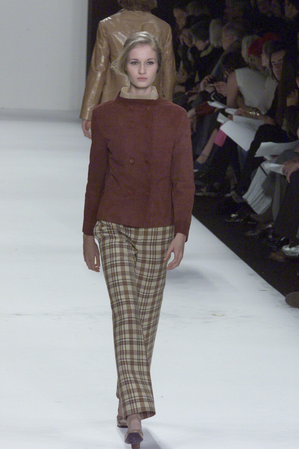 Marc Jacobs F/W 00 Look 41