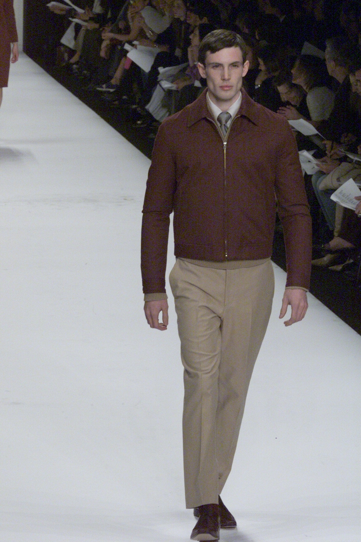 Marc Jacobs F/W 00 Look 43