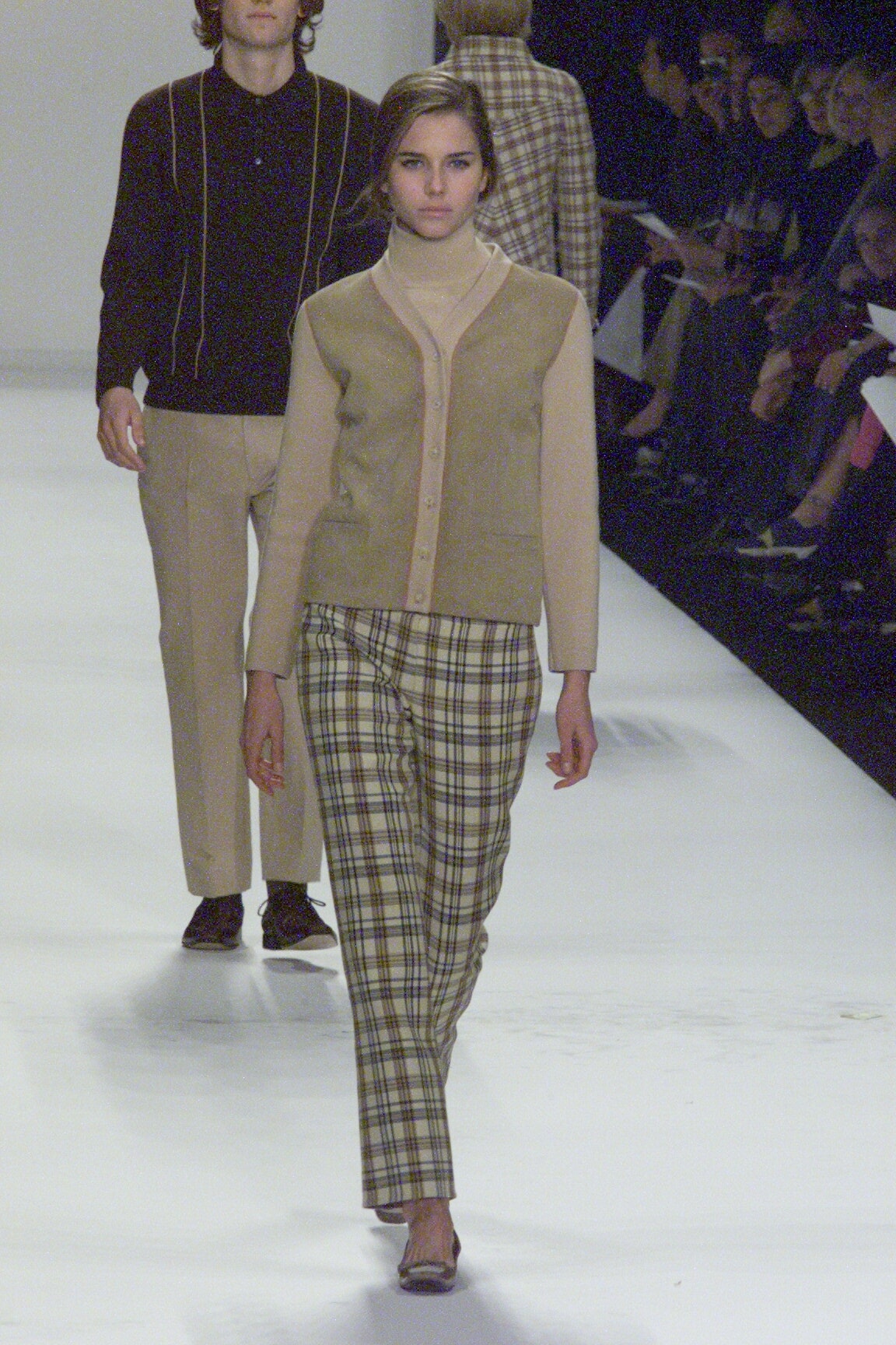 Marc Jacobs F/W 00 Look 49