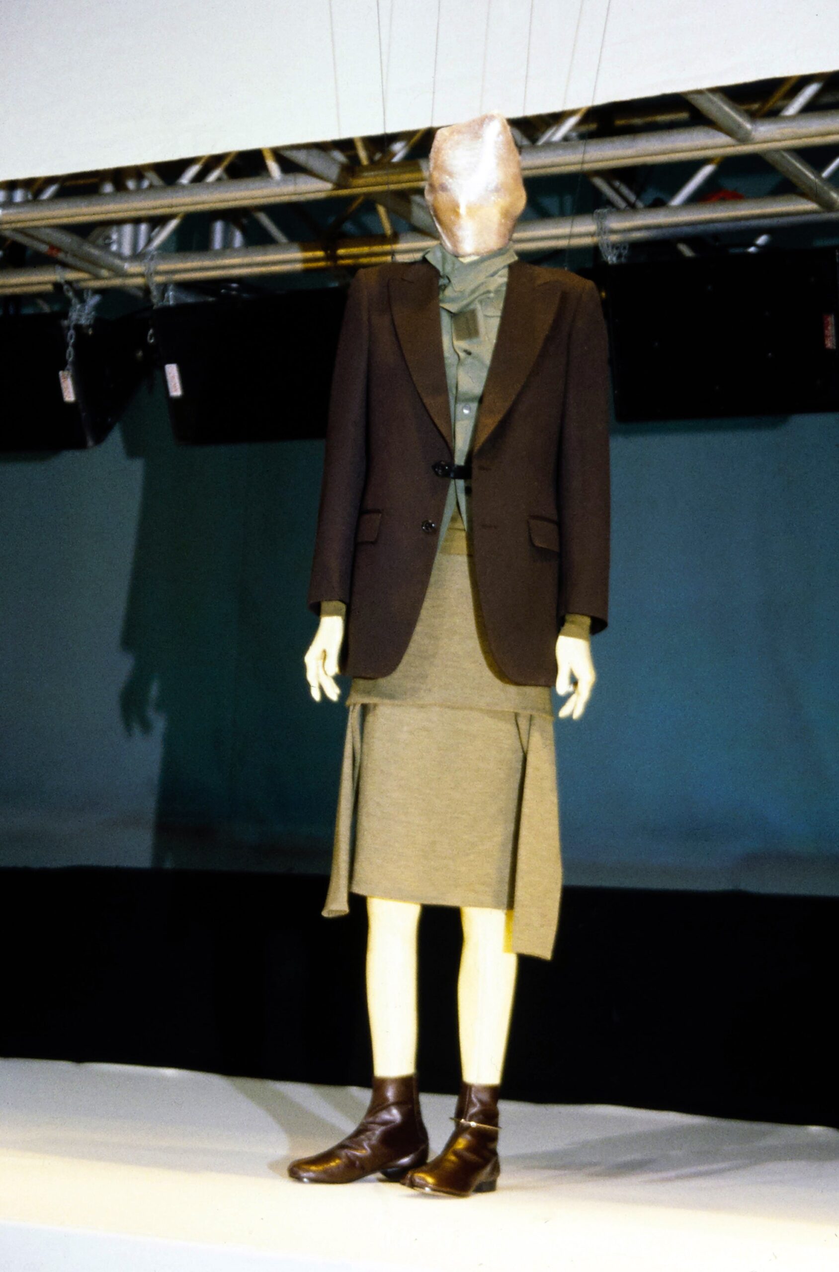 Maison Margiela F/W 98 Look 9