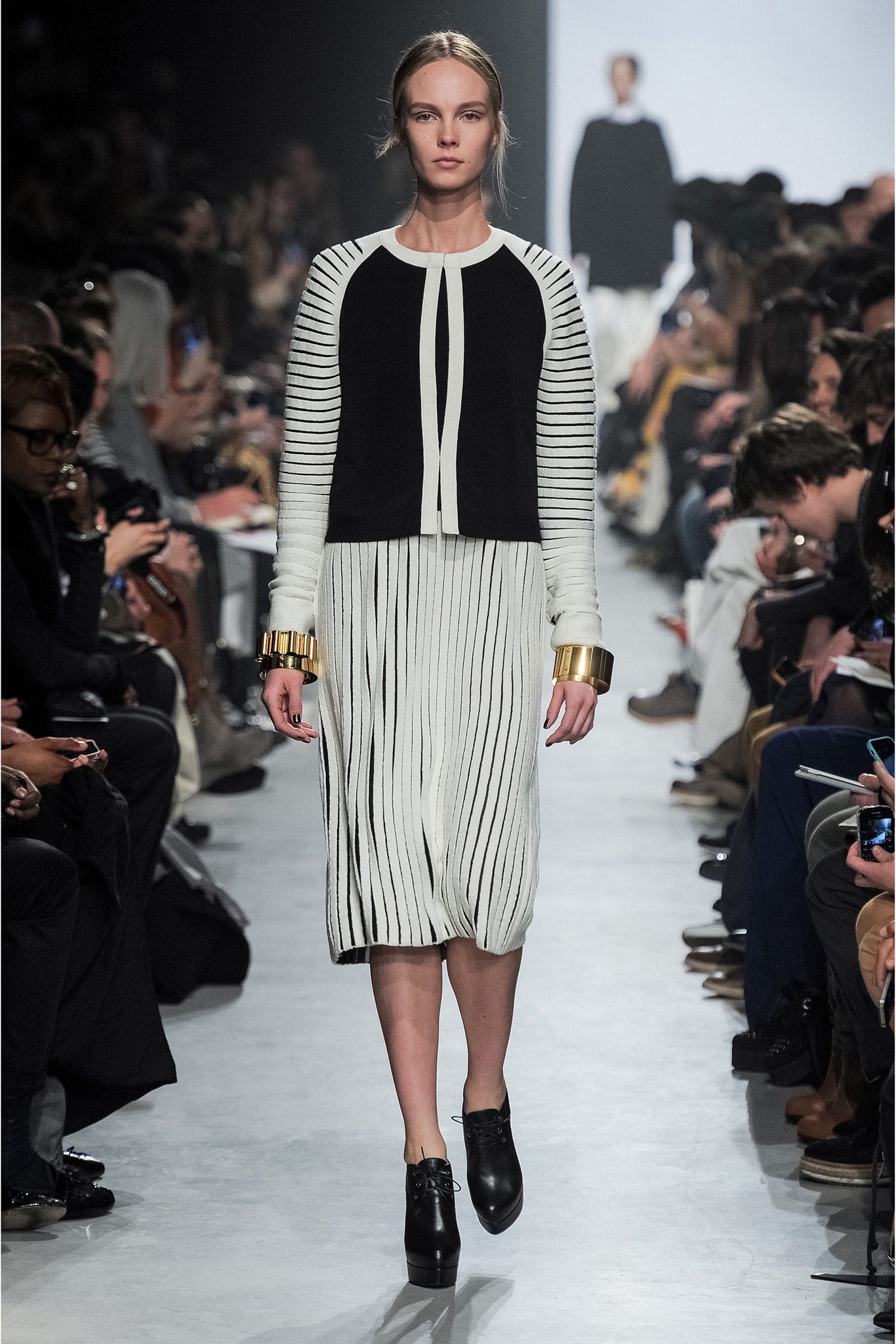 Maison Rabih Kayrouz F/W 13 Look 17