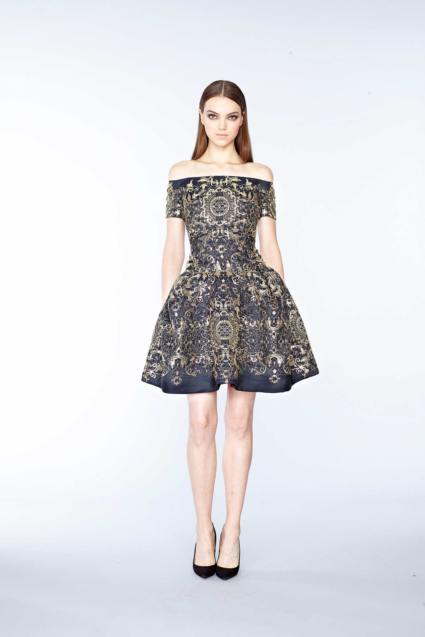 Marchesa F/W 15 Look 1