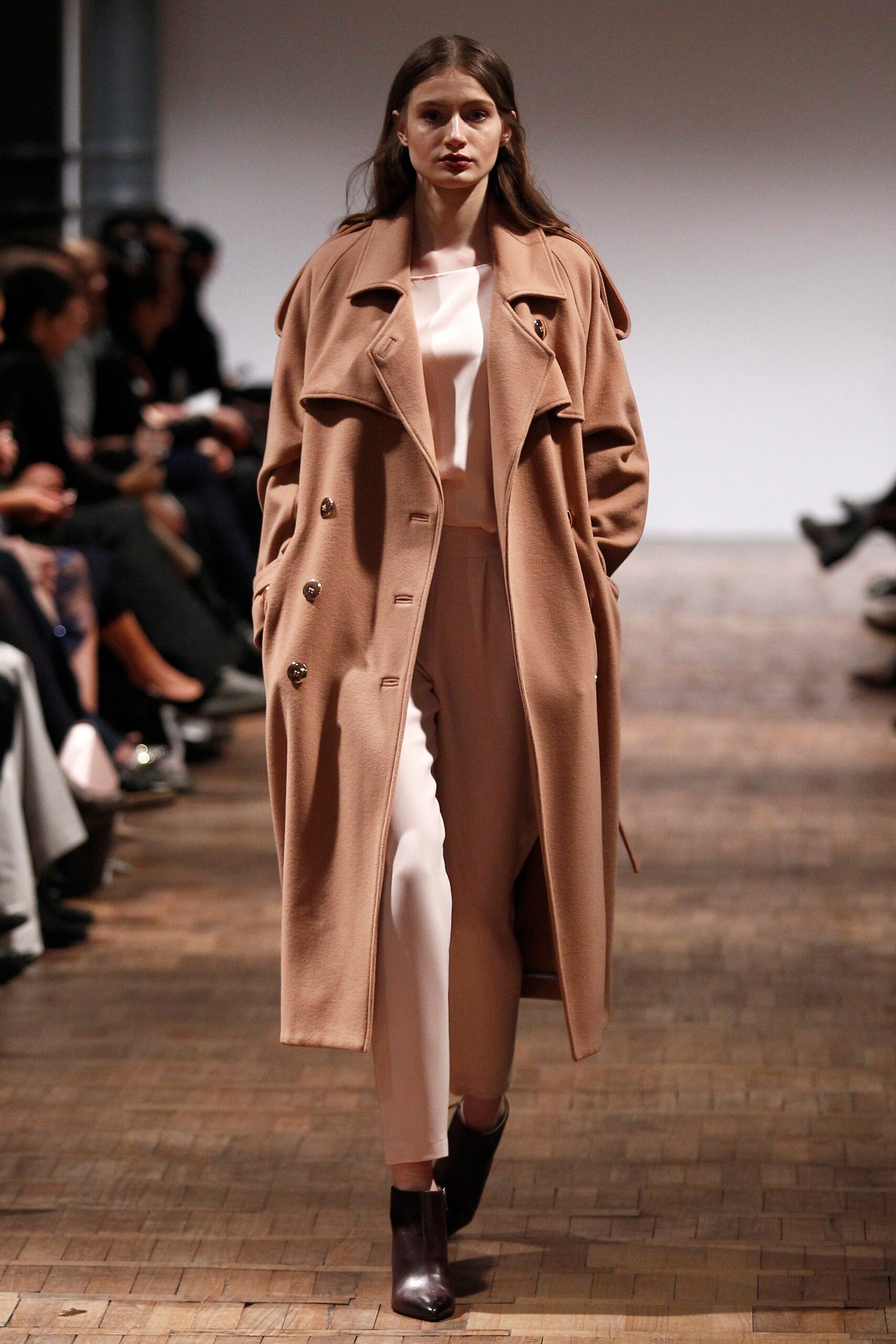 Marcel Ostertag Berlin F/W 16 Look 9