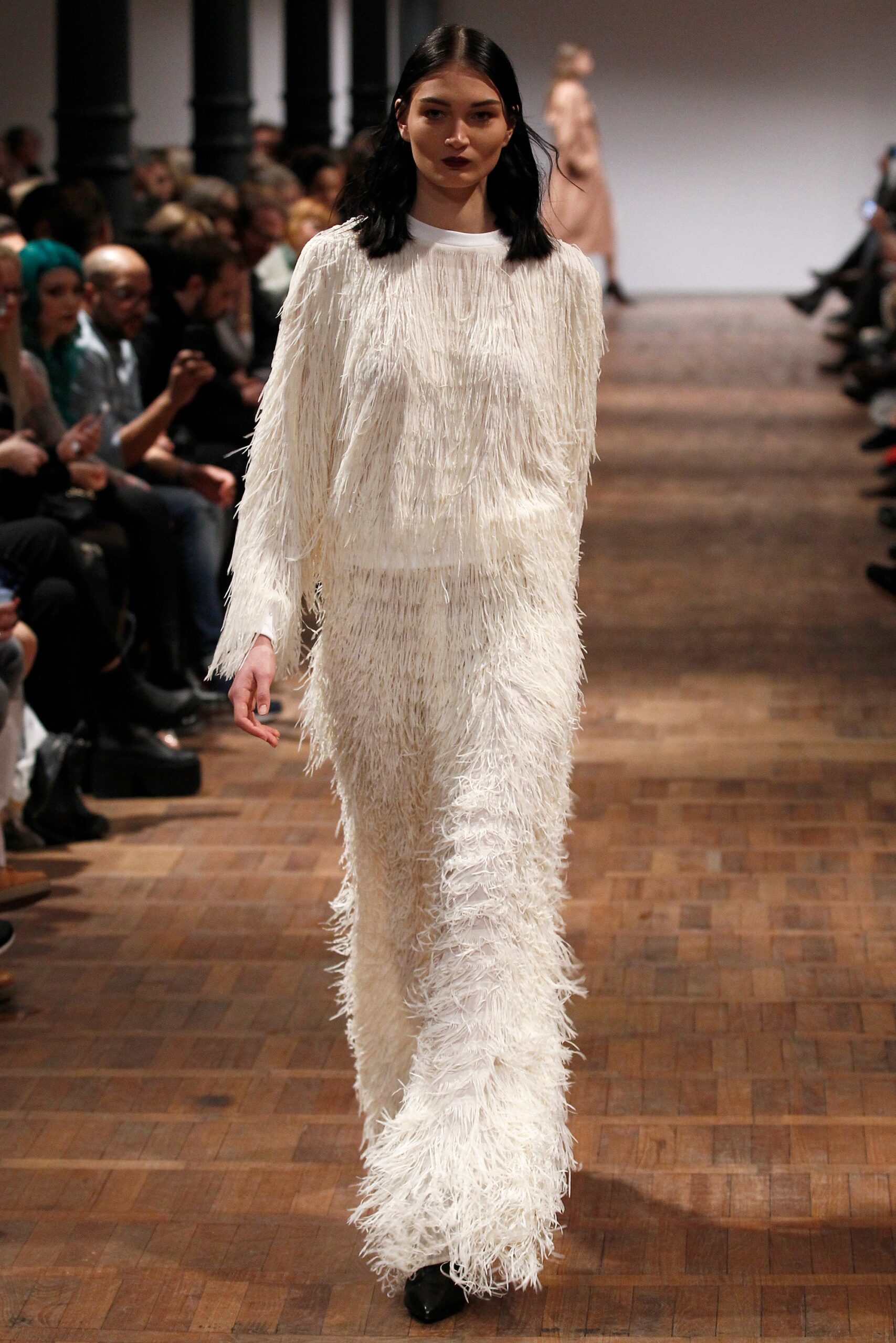 Marcel Ostertag Berlin F/W 16 Look 10