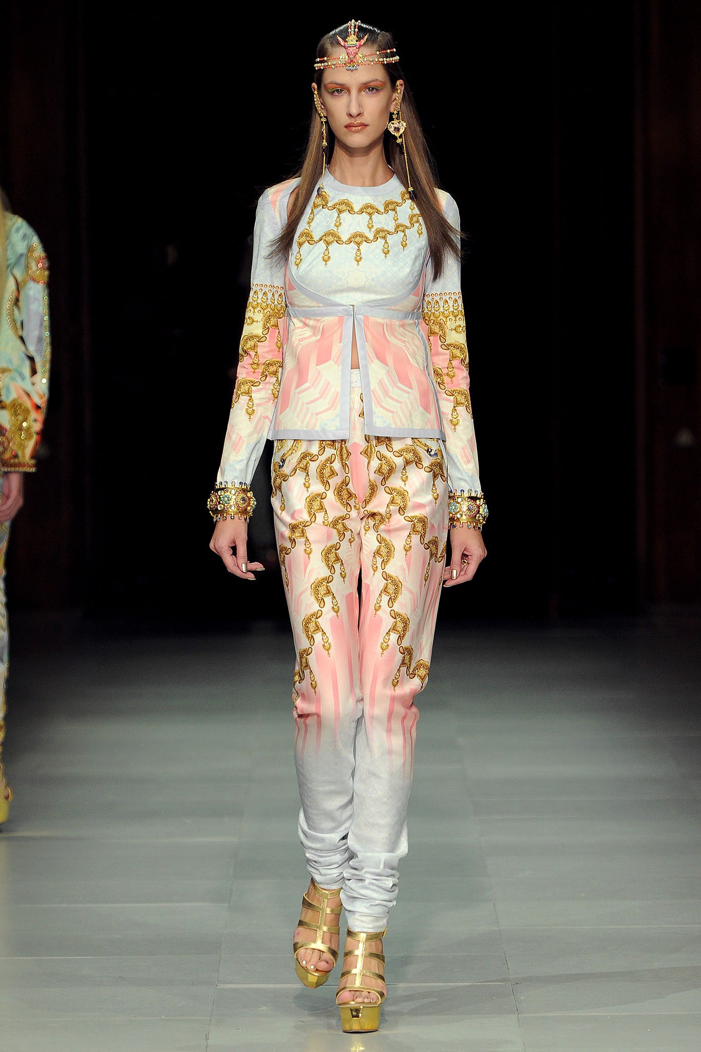 Manish Arora S/S 13 Look 18