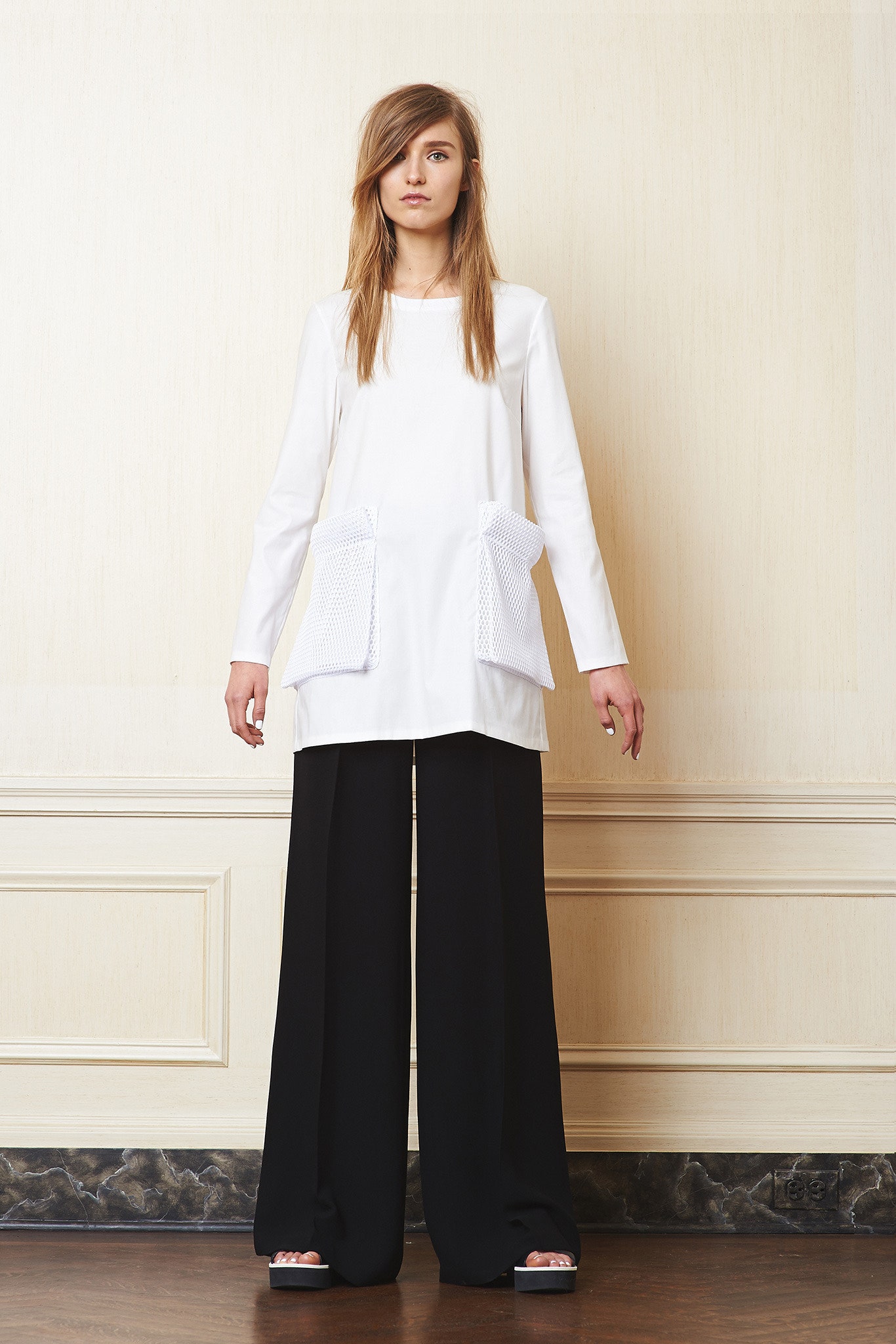 Lisa Perry Resort 15 Look 6