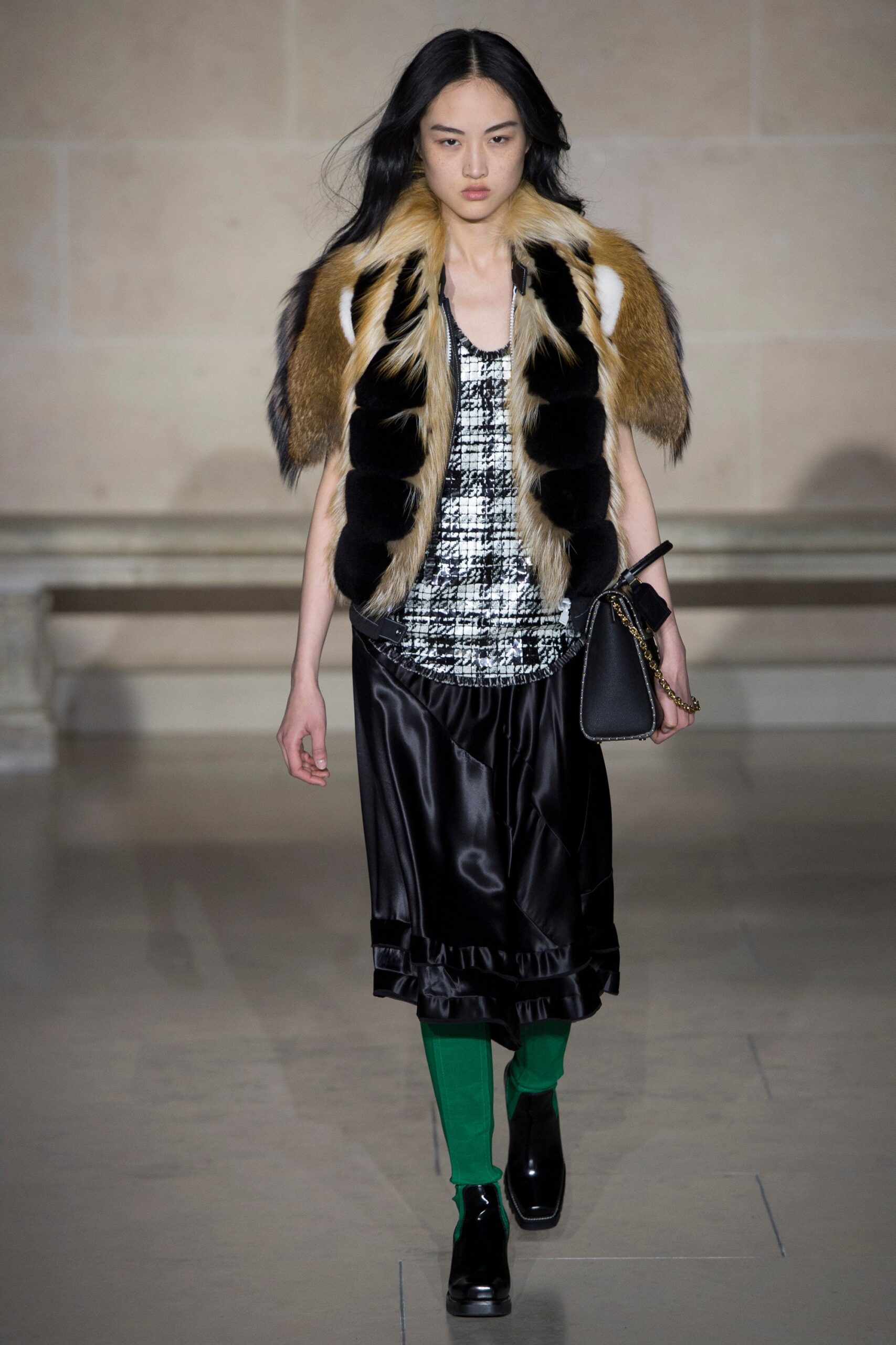 Louis Vuitton F/W 17 Look 8