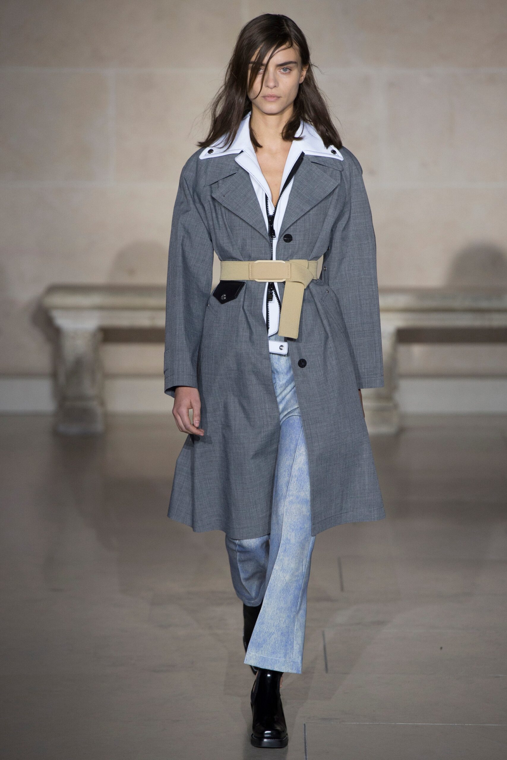 Louis Vuitton F/W 17 Look 15