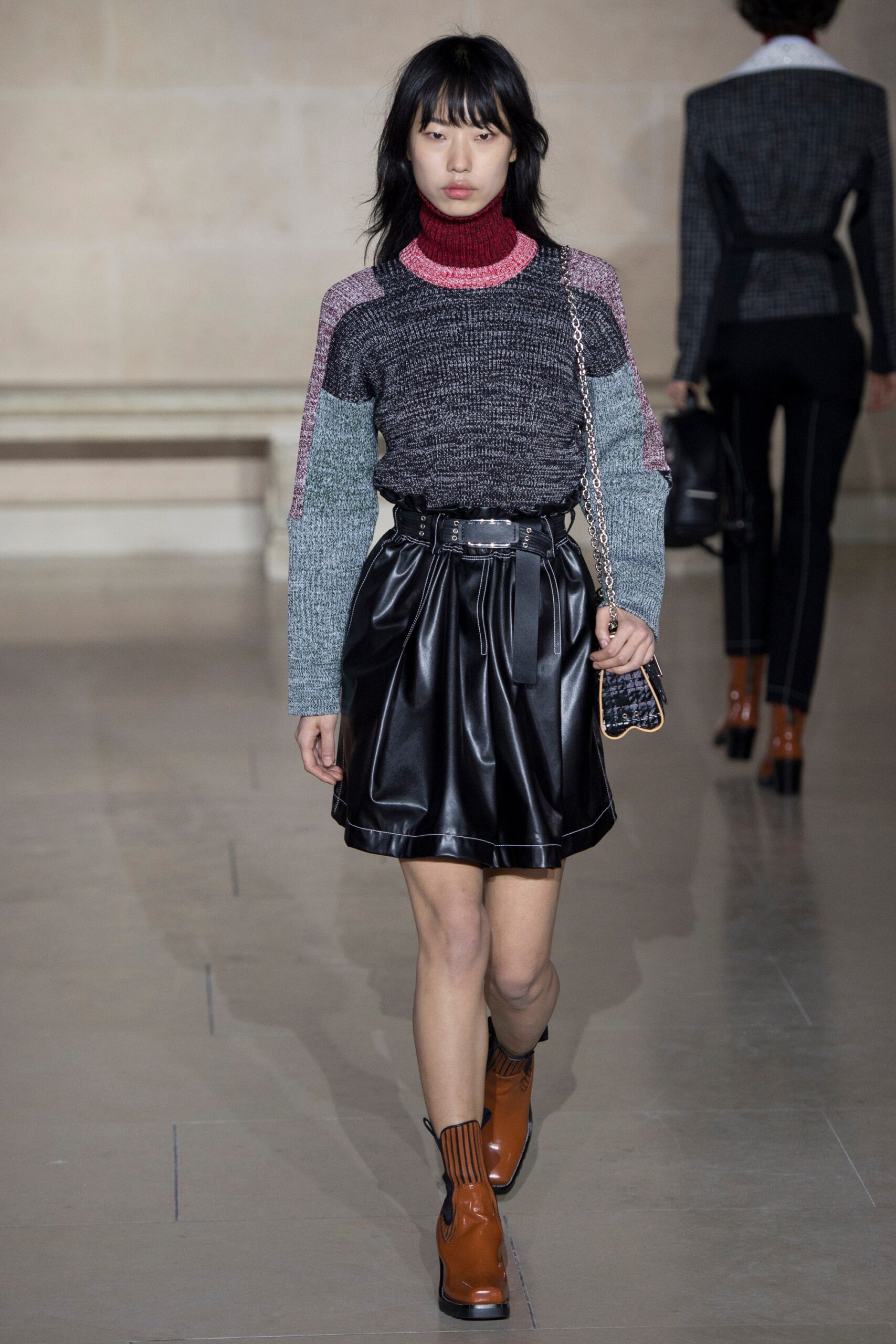 Louis Vuitton F/W 17 Look 21