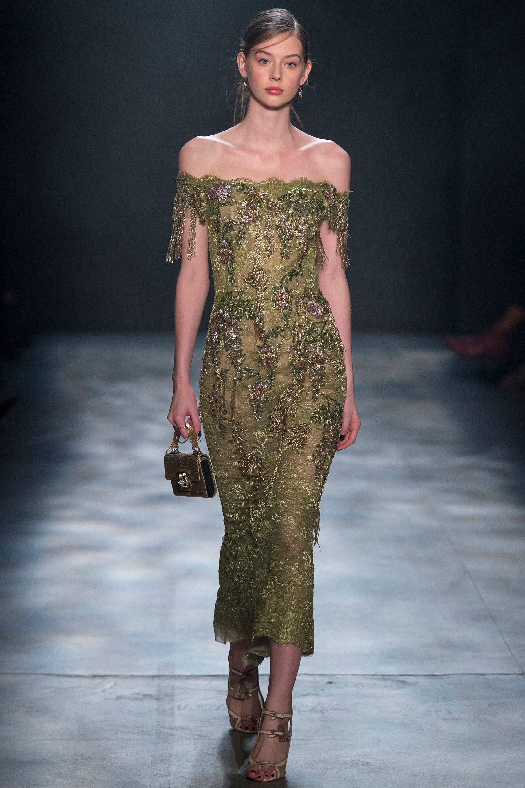 Marchesa F/W 17 Look 16