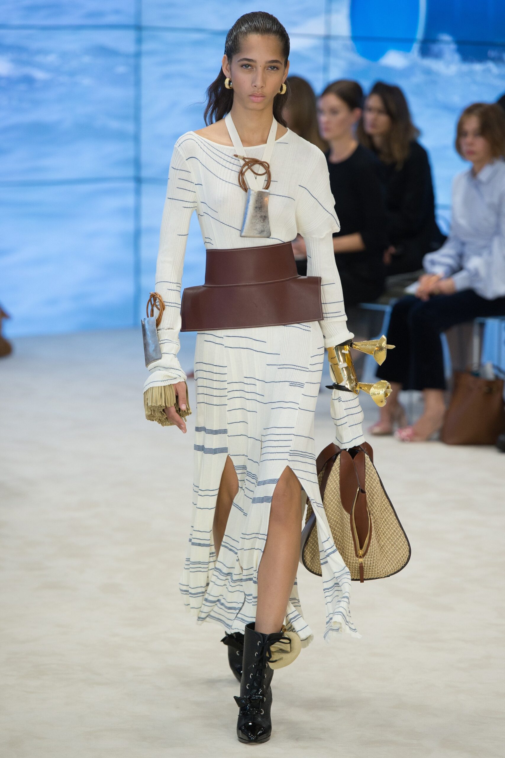 Loewe S/S 17 Look 40