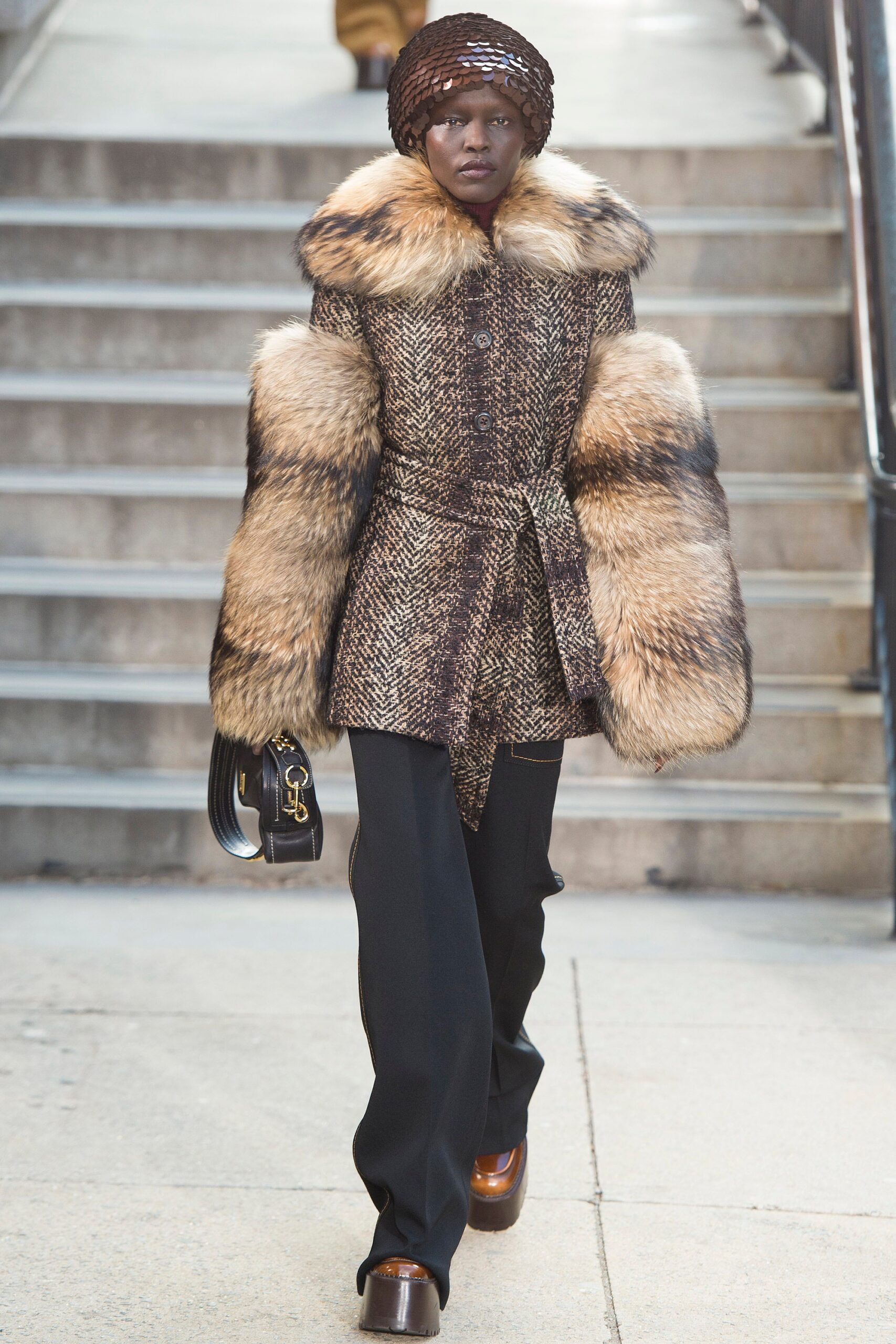 Marc Jacobs F/W 17 Look 15