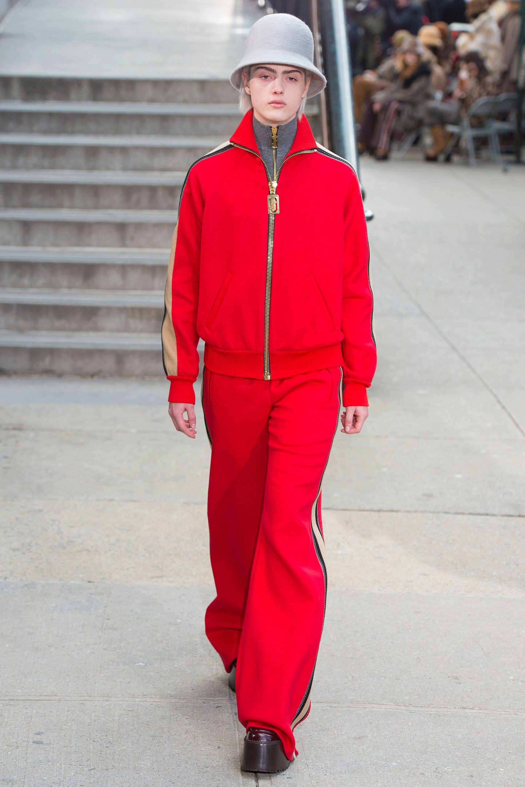 Marc Jacobs F/W 17 Look 35