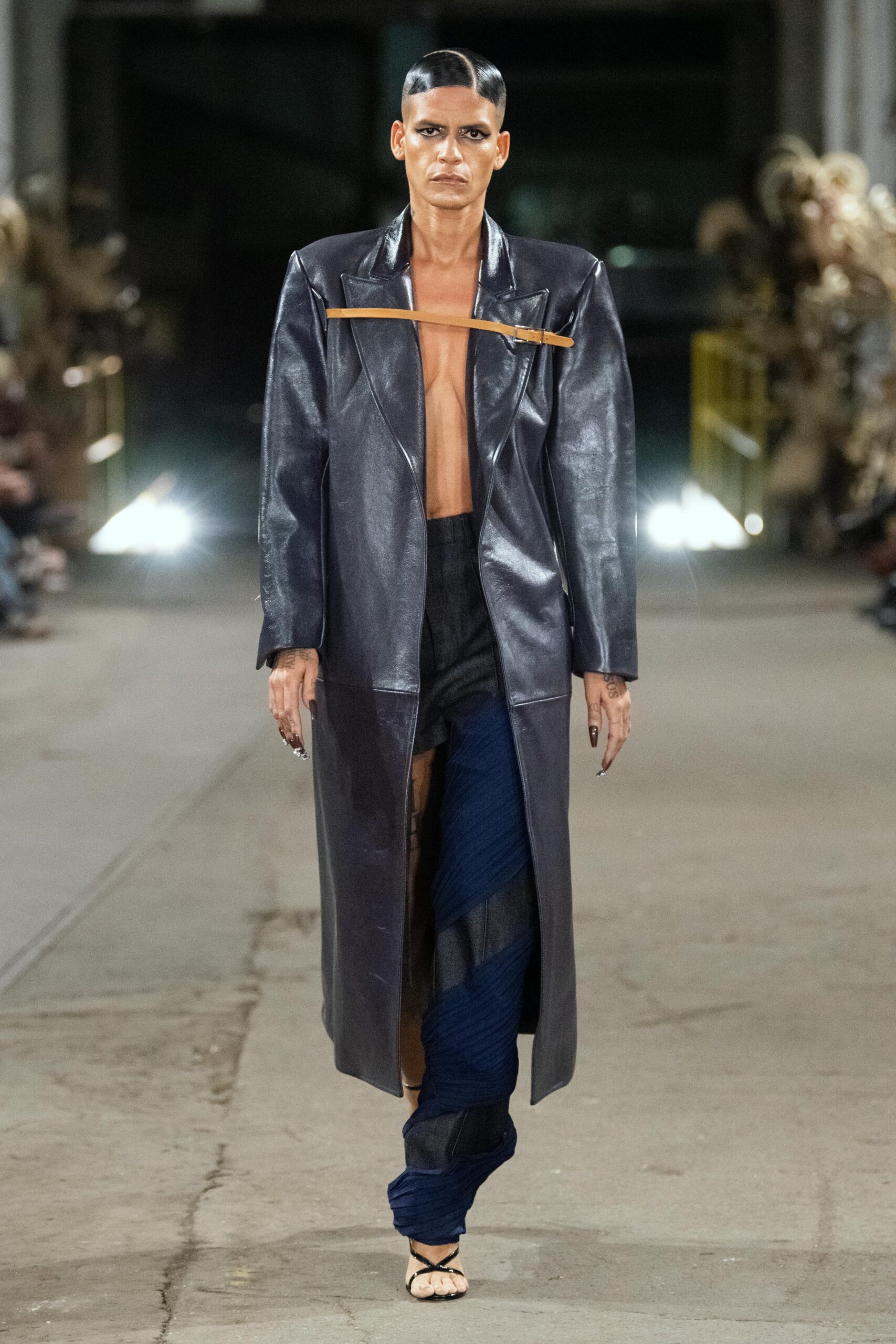 Luar S/S 22 Look 1