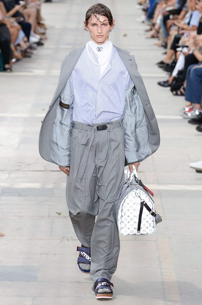 Louis Vuitton S/S 18 Menswear Look 1