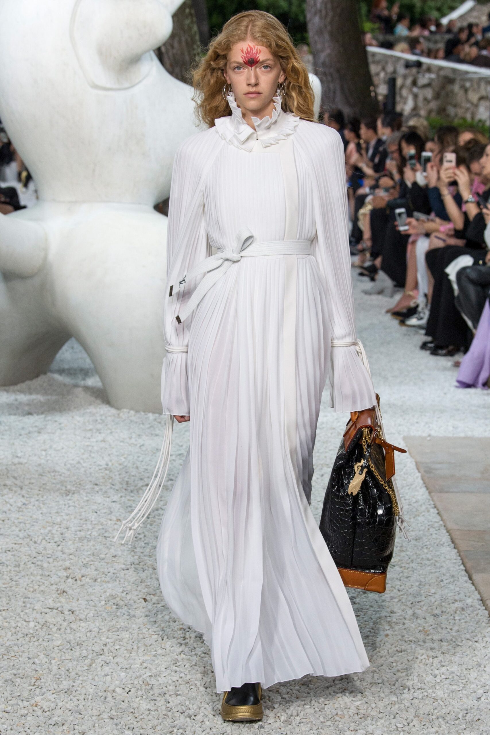 Louis Vuitton Resort 19 Look 5
