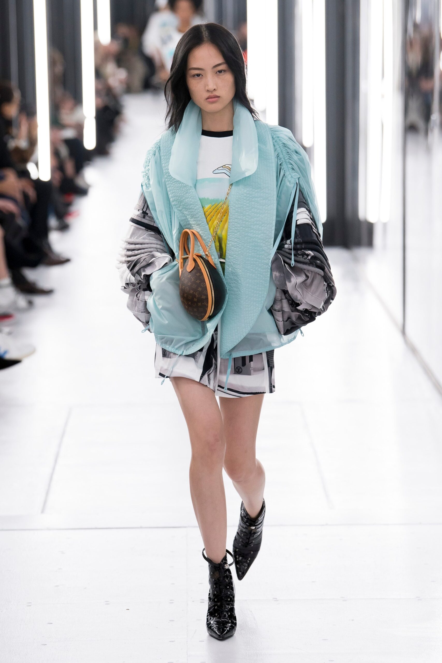 Louis Vuitton S/S 19 Look 6