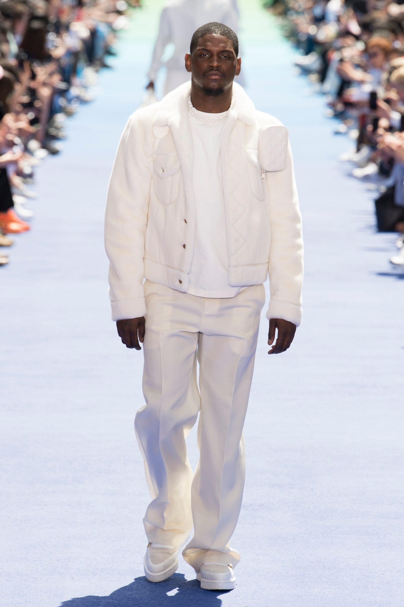 Louis Vuitton S/S 19 Menswear Look 8