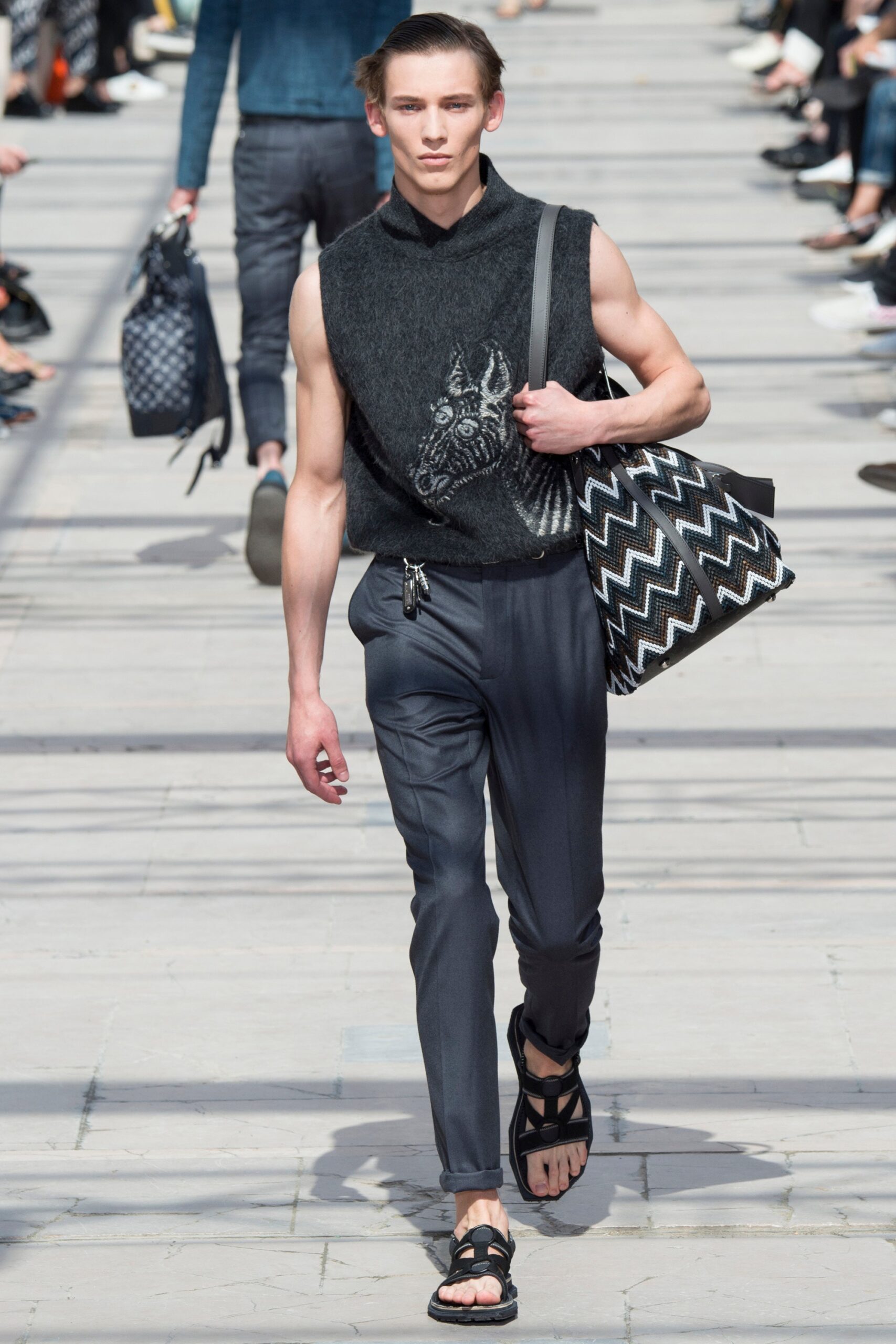 Louis Vuitton S/S 17 Menswear Look 5