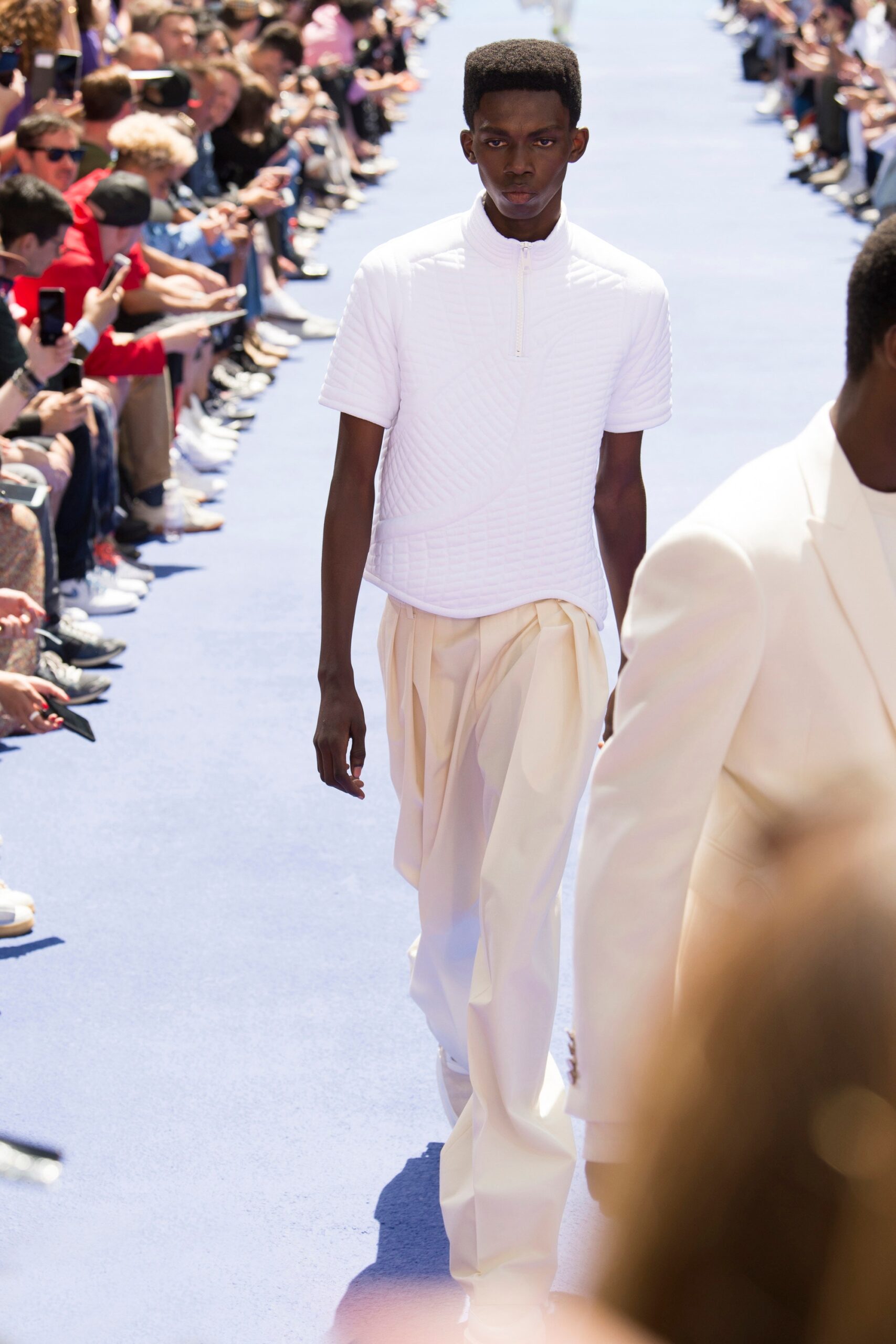 Louis Vuitton S/S 19 Menswear Look 13