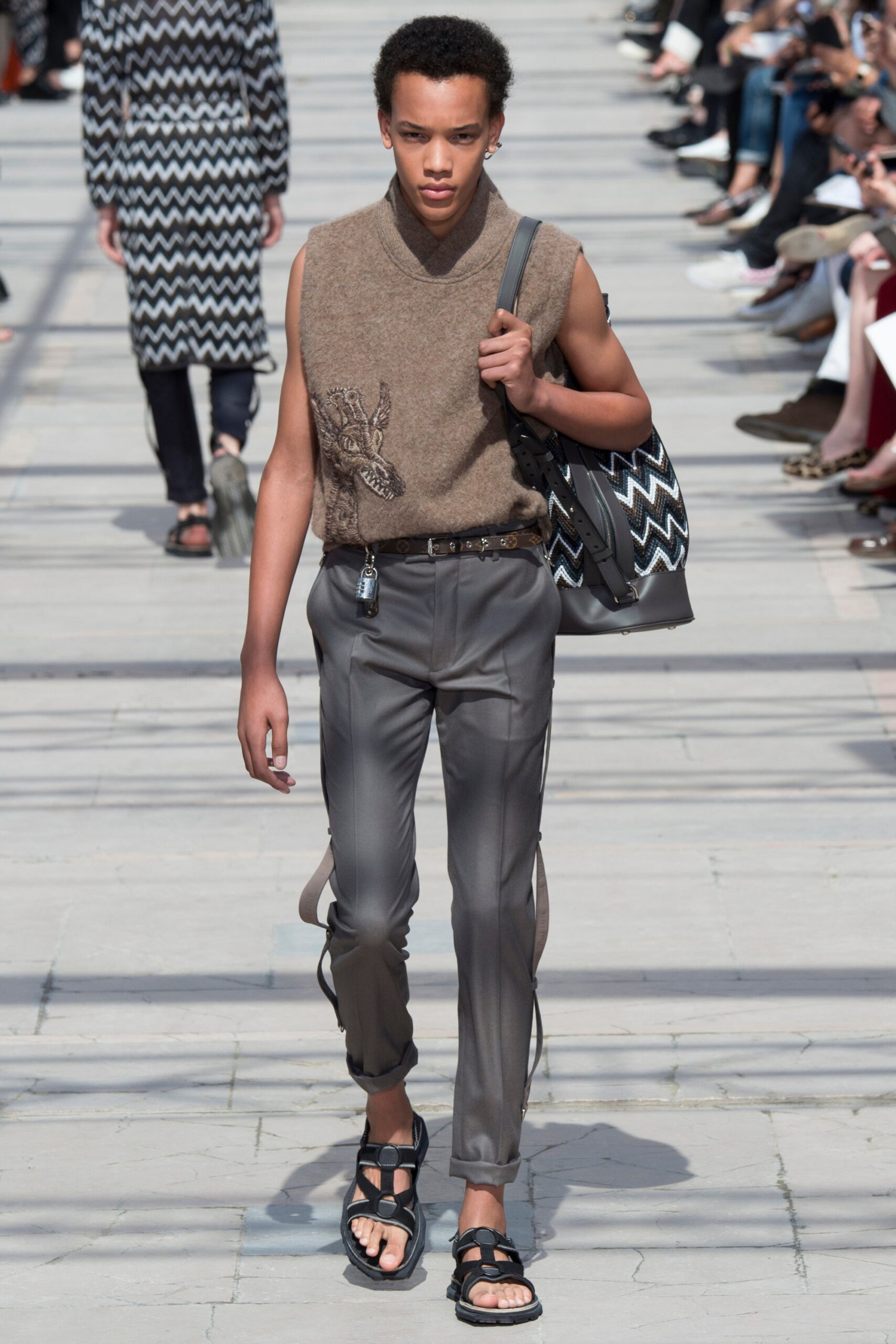Louis Vuitton S/S 17 Menswear Look 7