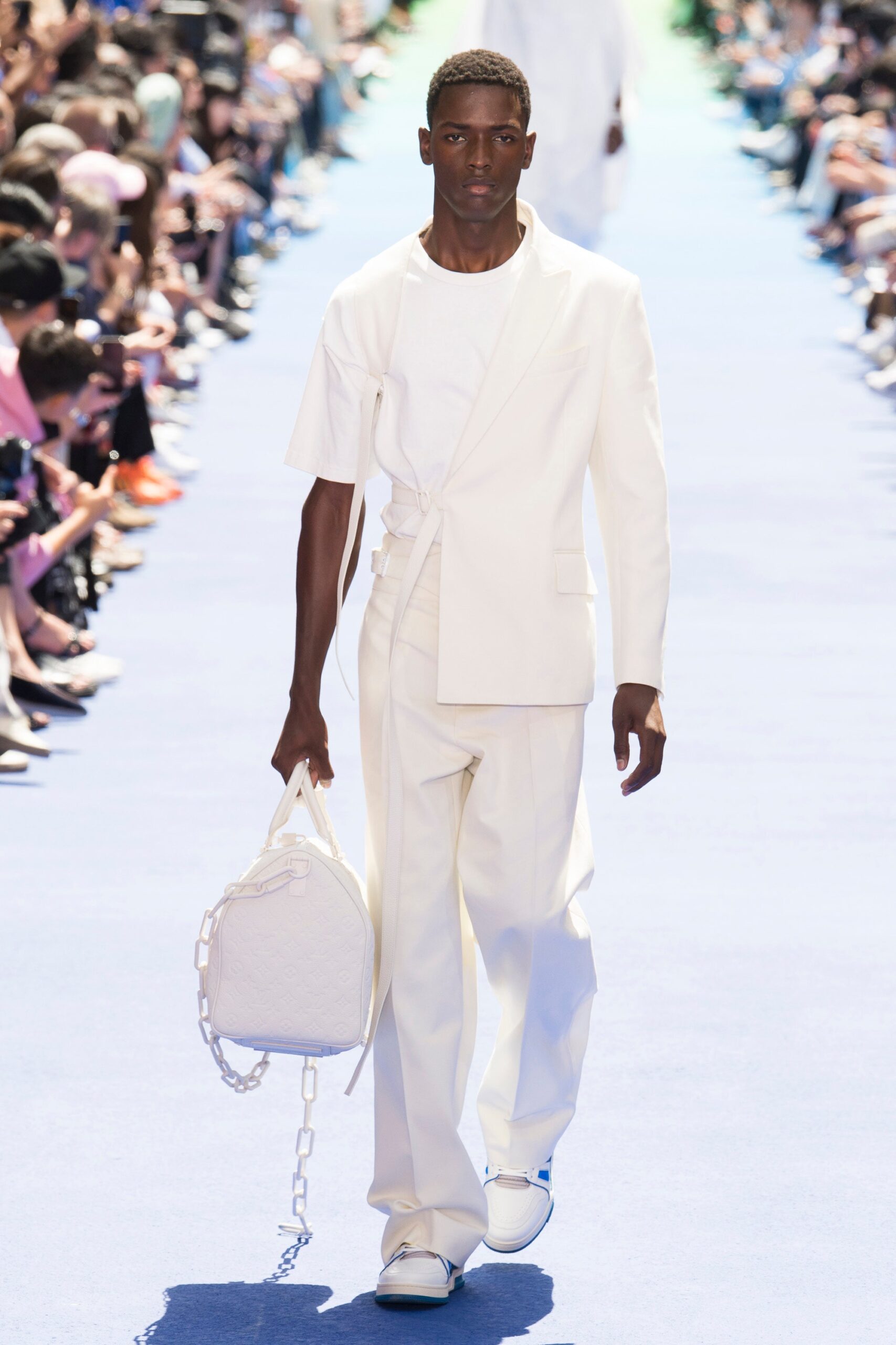 Louis Vuitton S/S 19 Menswear Look 14