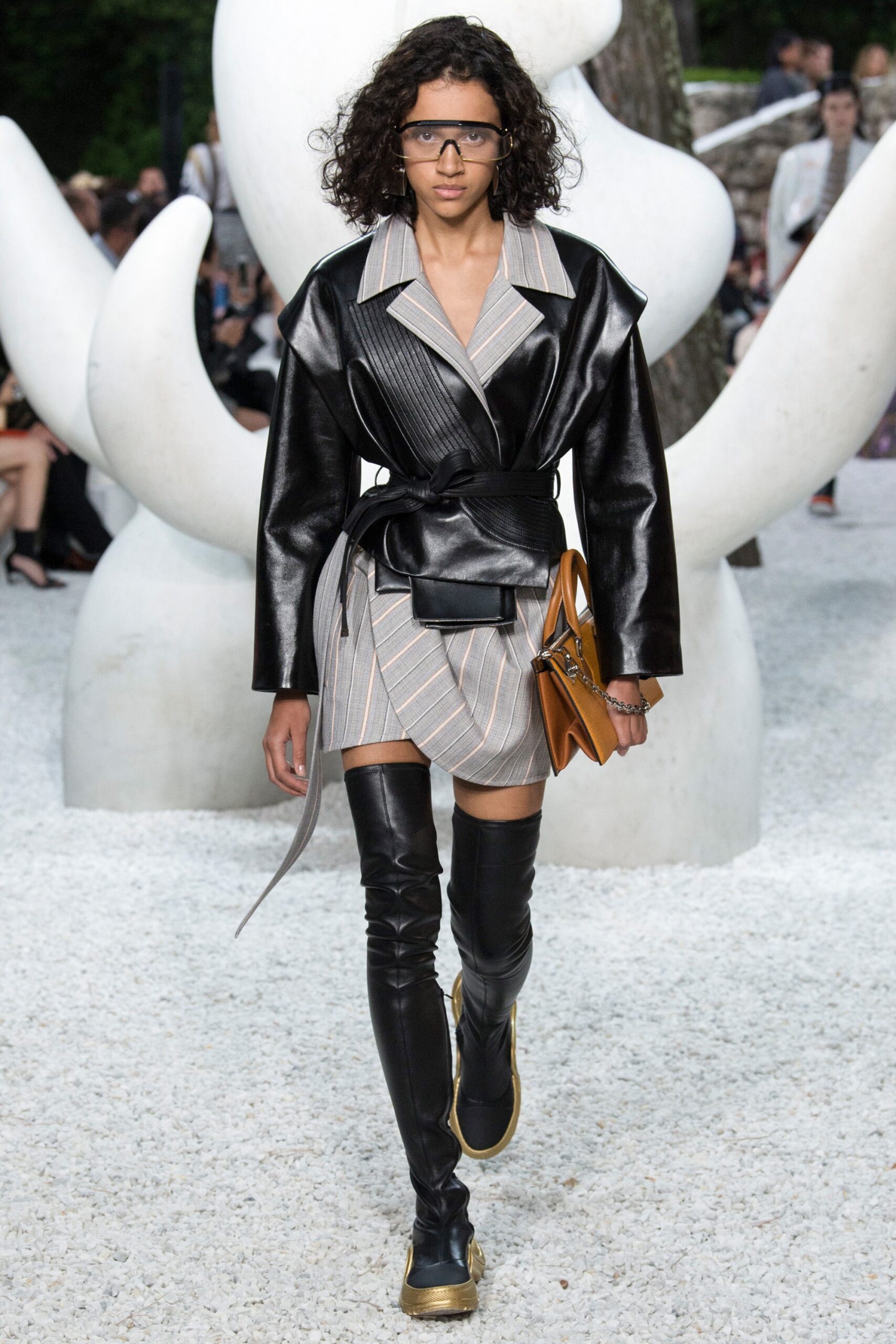 Louis Vuitton Resort 19 Look 11