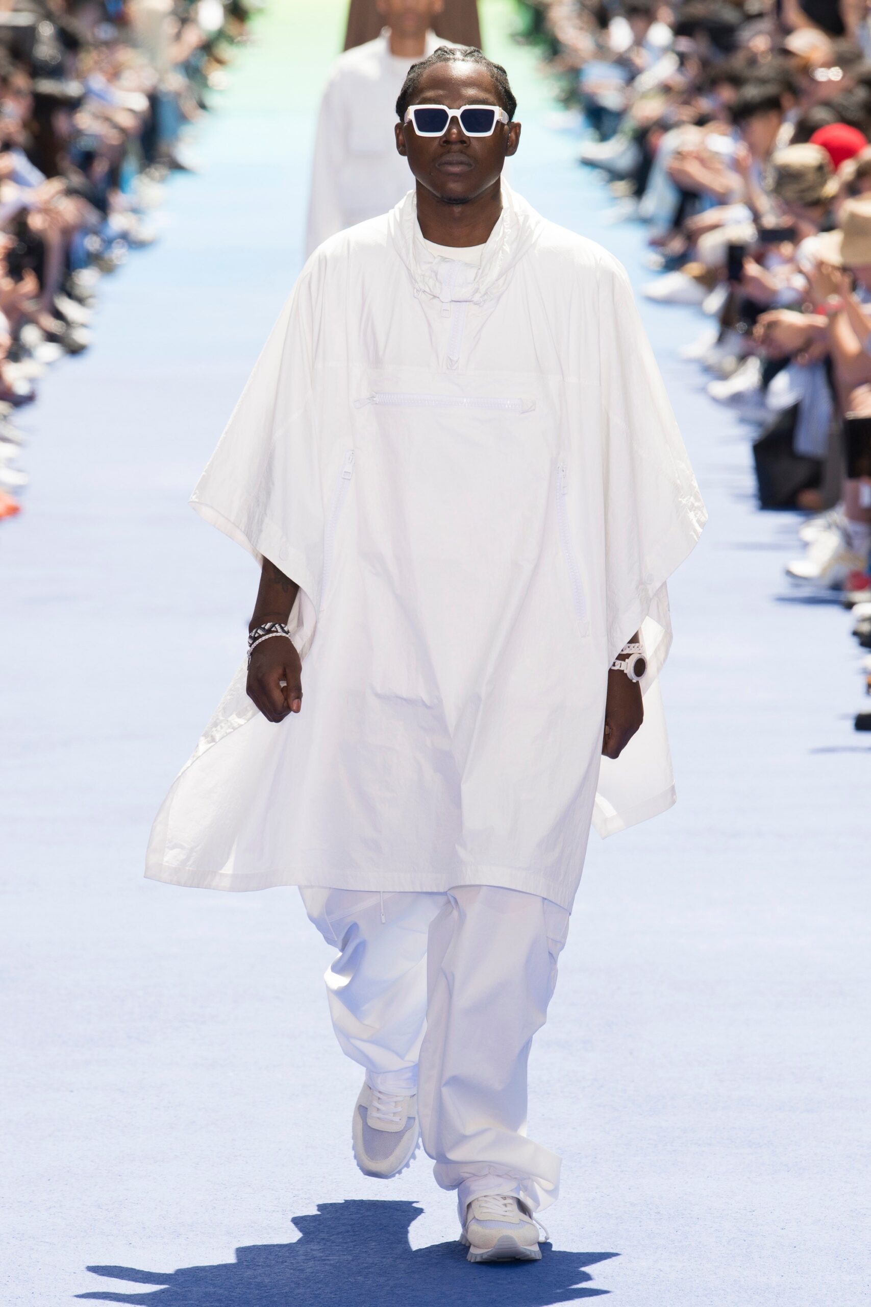 Louis Vuitton S/S 19 Menswear Look 15
